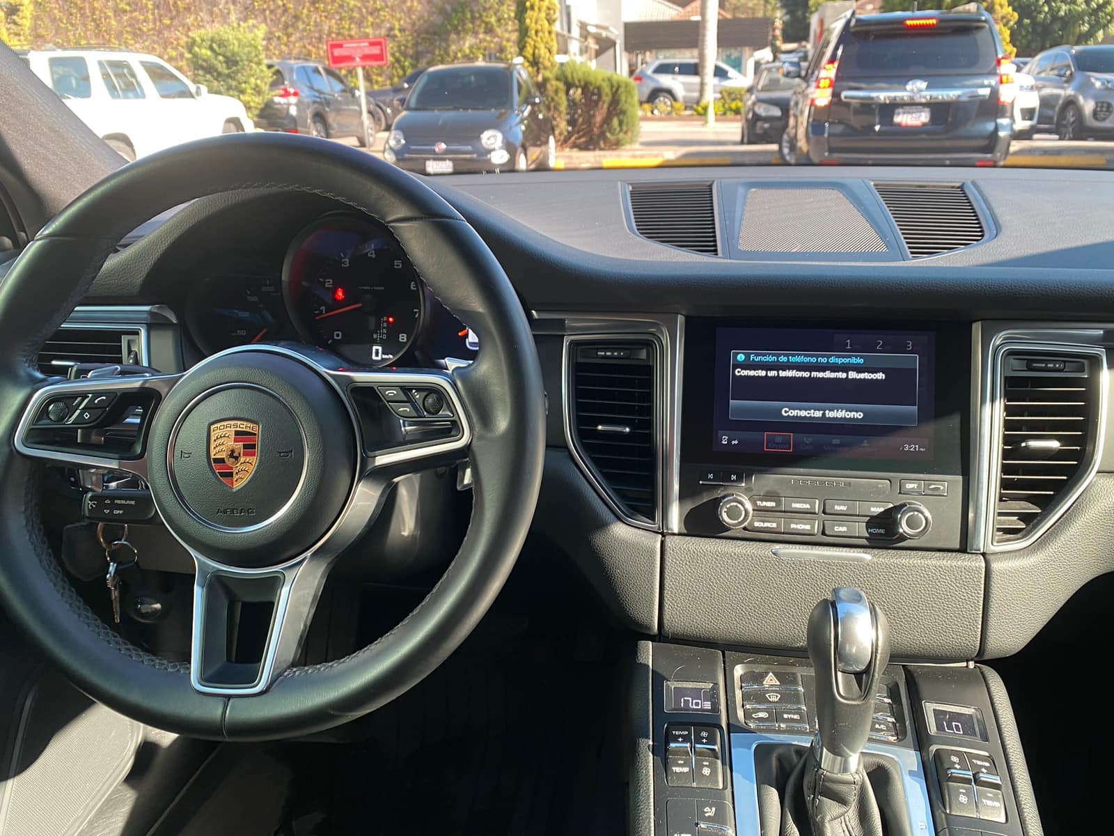 PorscheMacan (3)