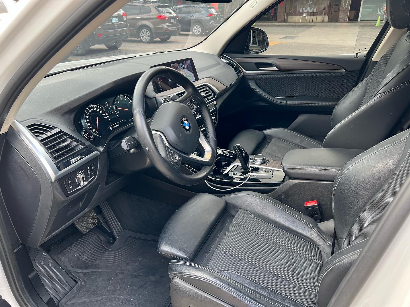 BMW X3 (7)