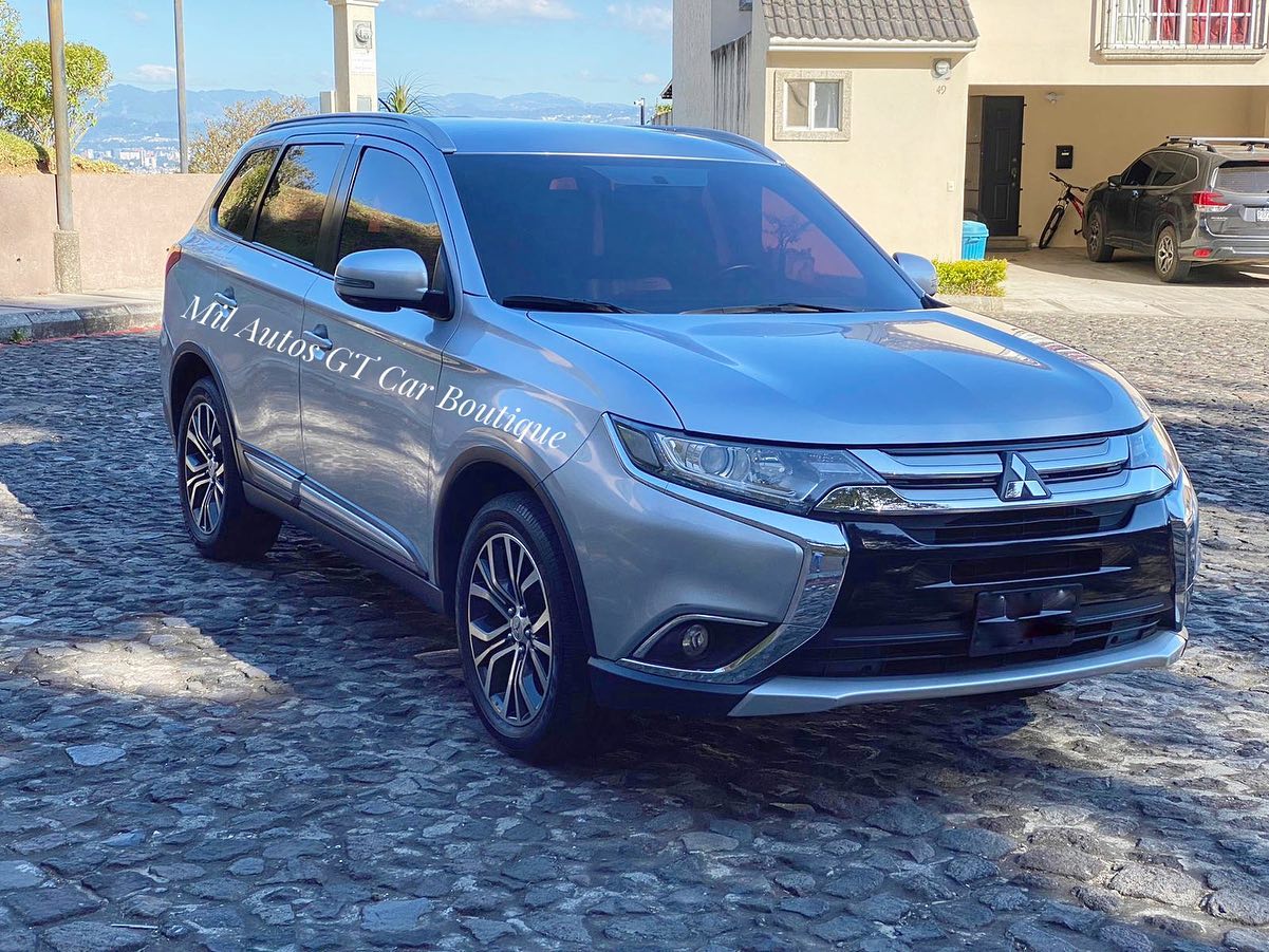 Mitsubichi Outlander 4×4 (3)