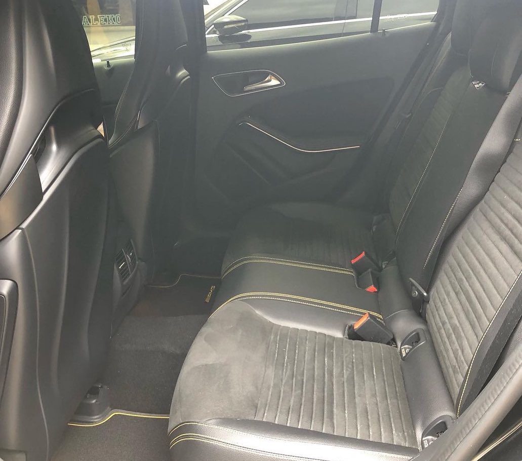 Mercedes Benz GLA 45 AMG (1)