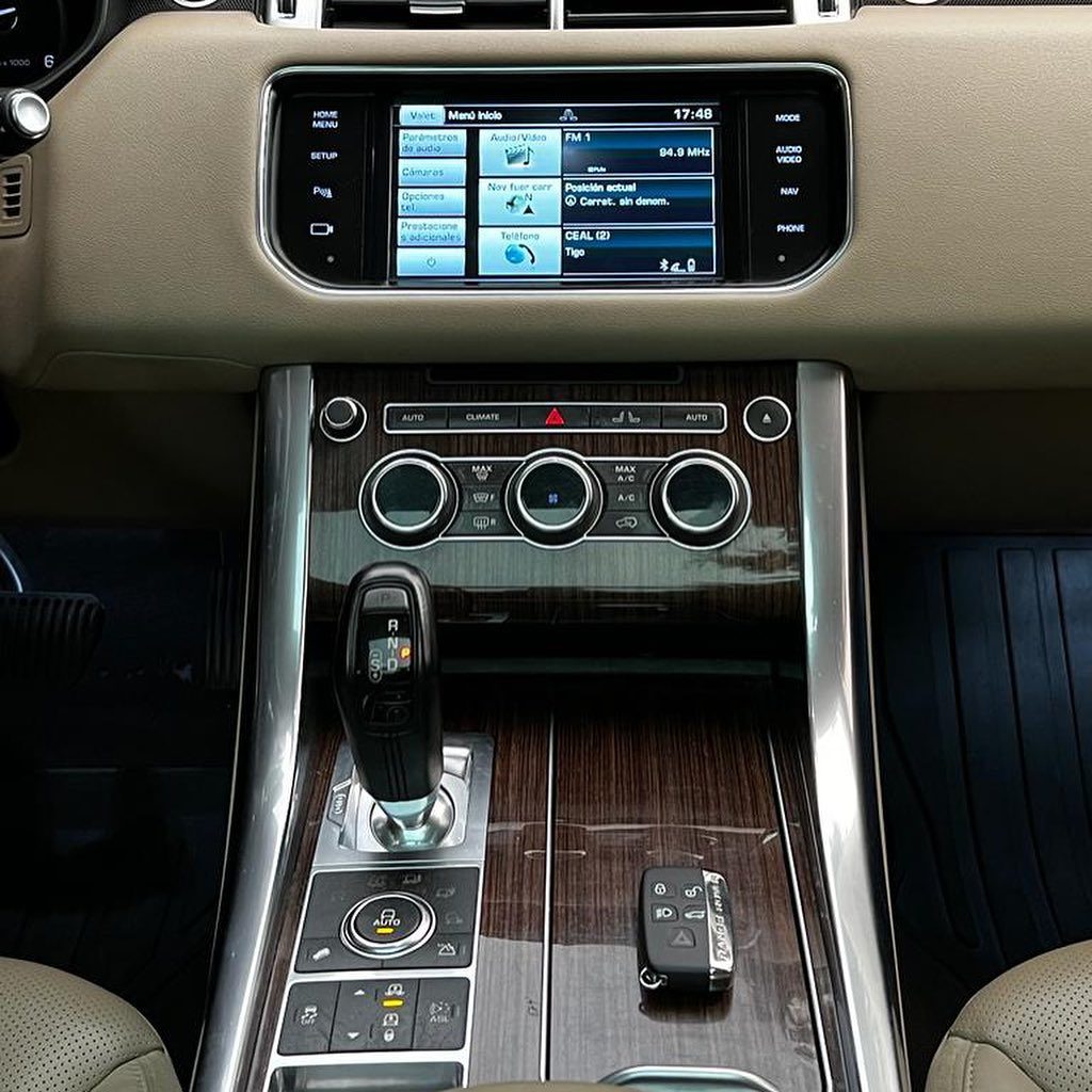 Range Rover sport hse (2)