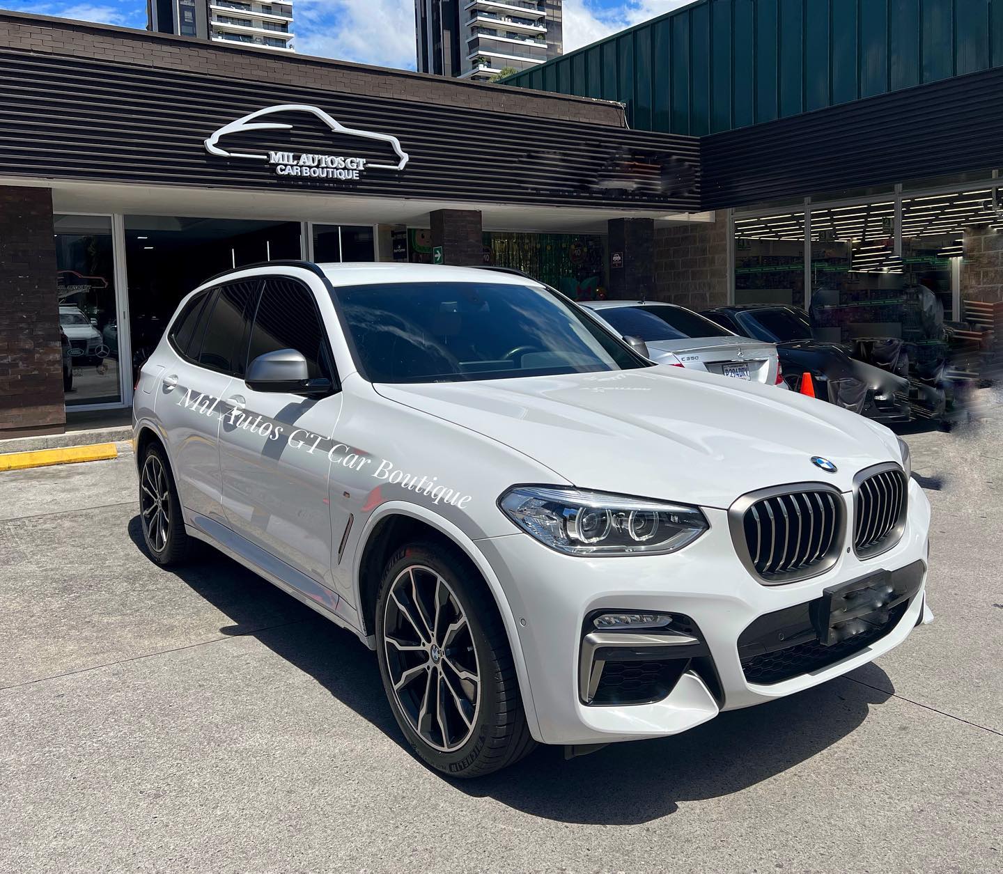 BMW X3M4 (6)