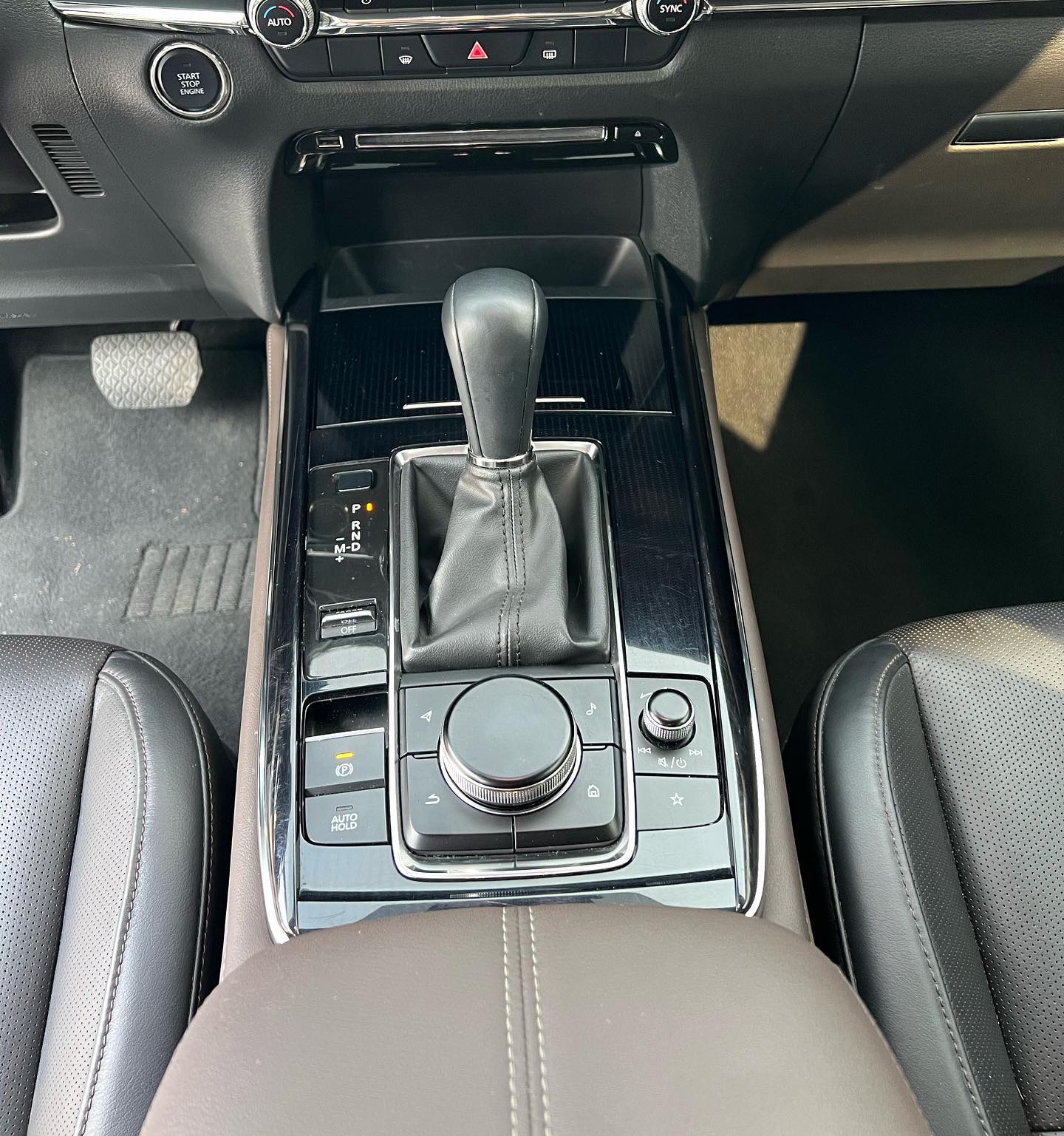 Mazda CX30 (8)