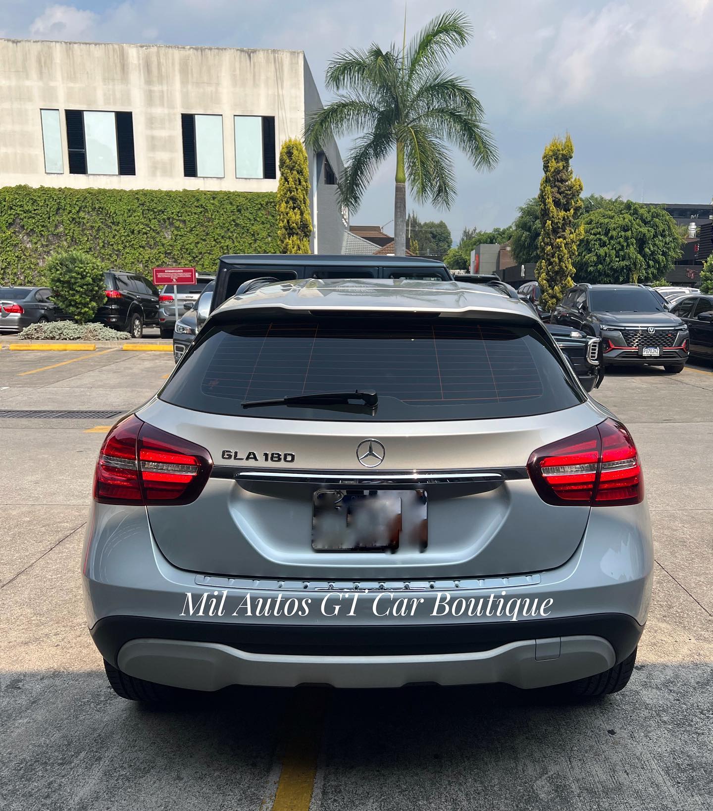 MercedesBenz 180 (2)