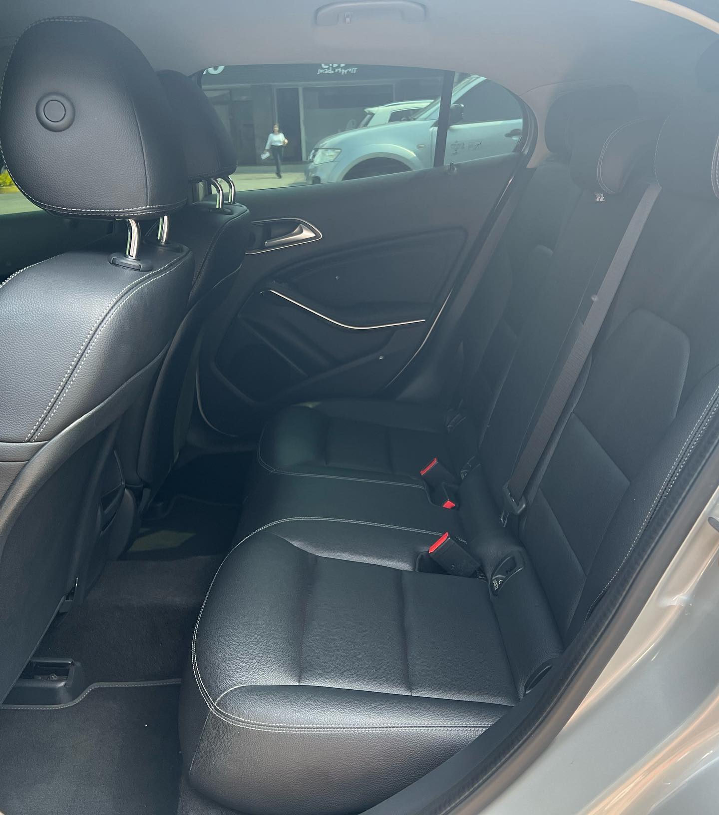 MercedesBenz 180 (4)