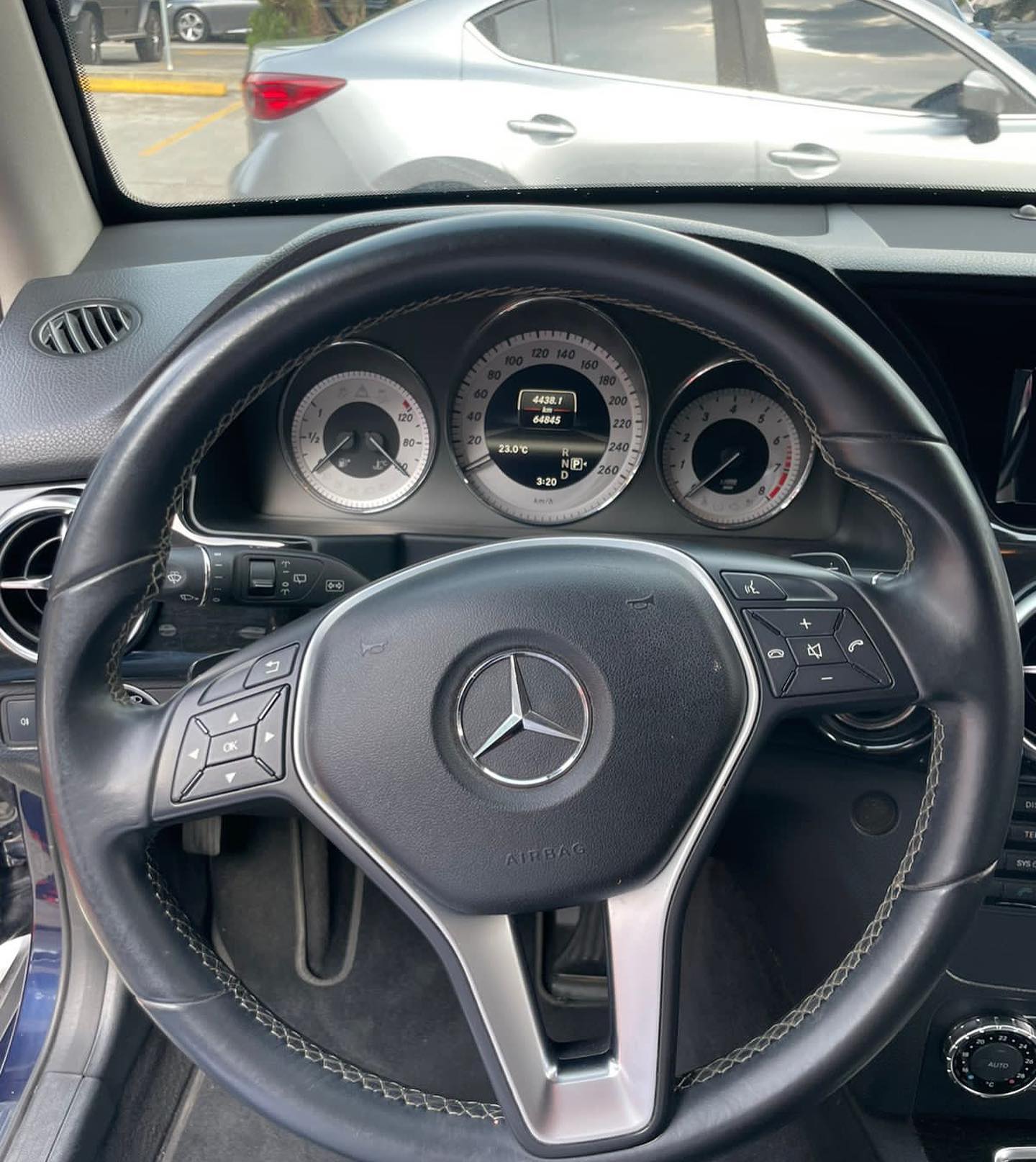 MercedesBenzGLK300 (5)