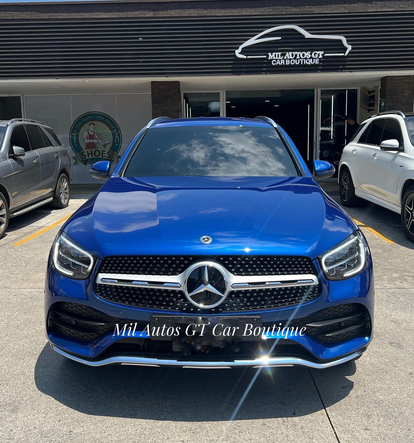 MercedsBenzGLC200 (8)