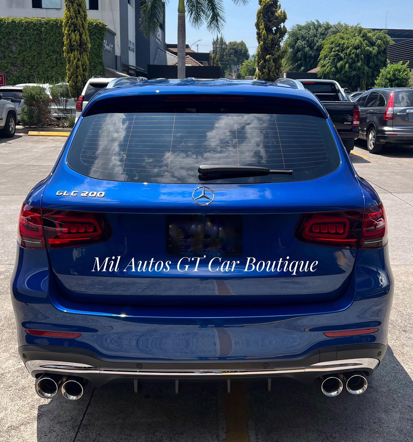 MercedsBenzGLC200 (9)