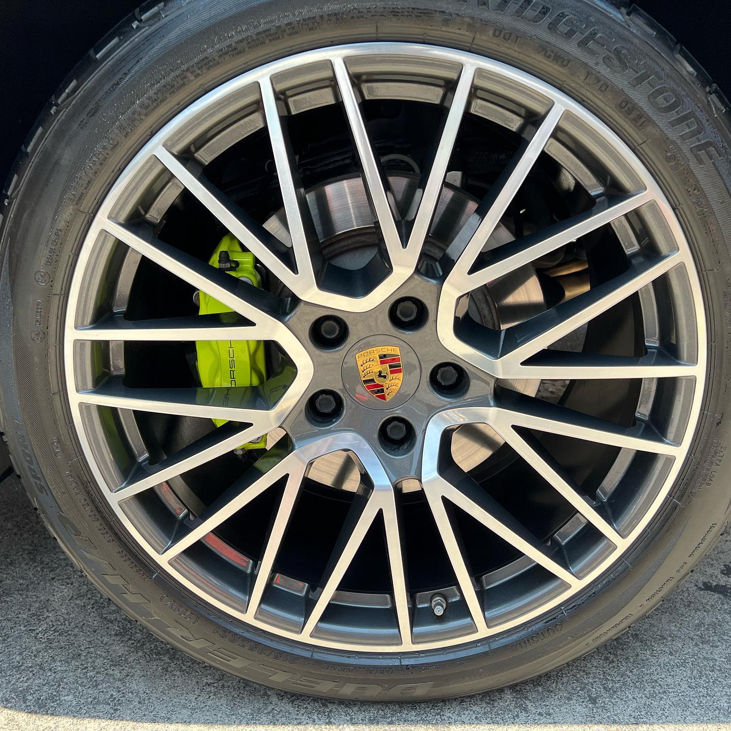 Porsche cayanne (6)