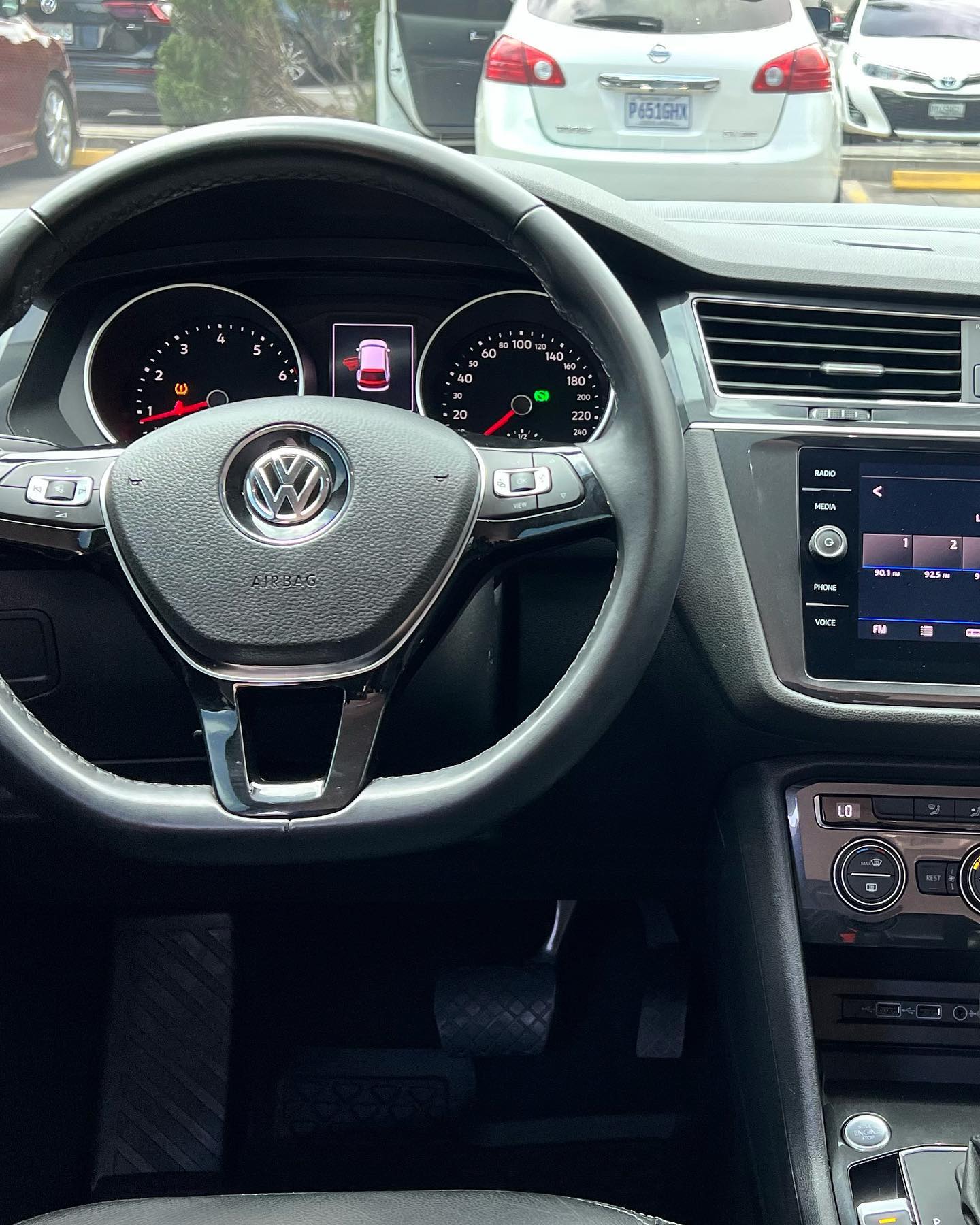 VolkswagenTiguan (3)