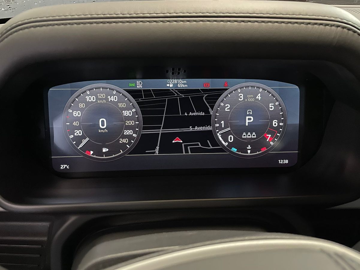 land rover defender (4)