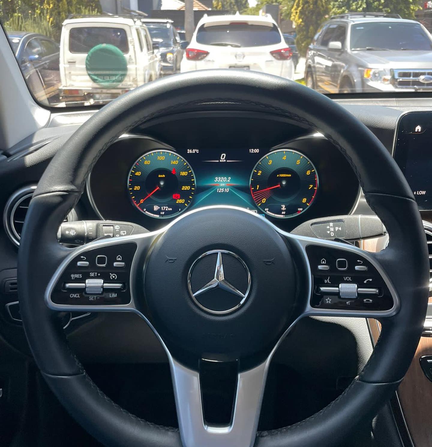 Mercedes benz glc (1)