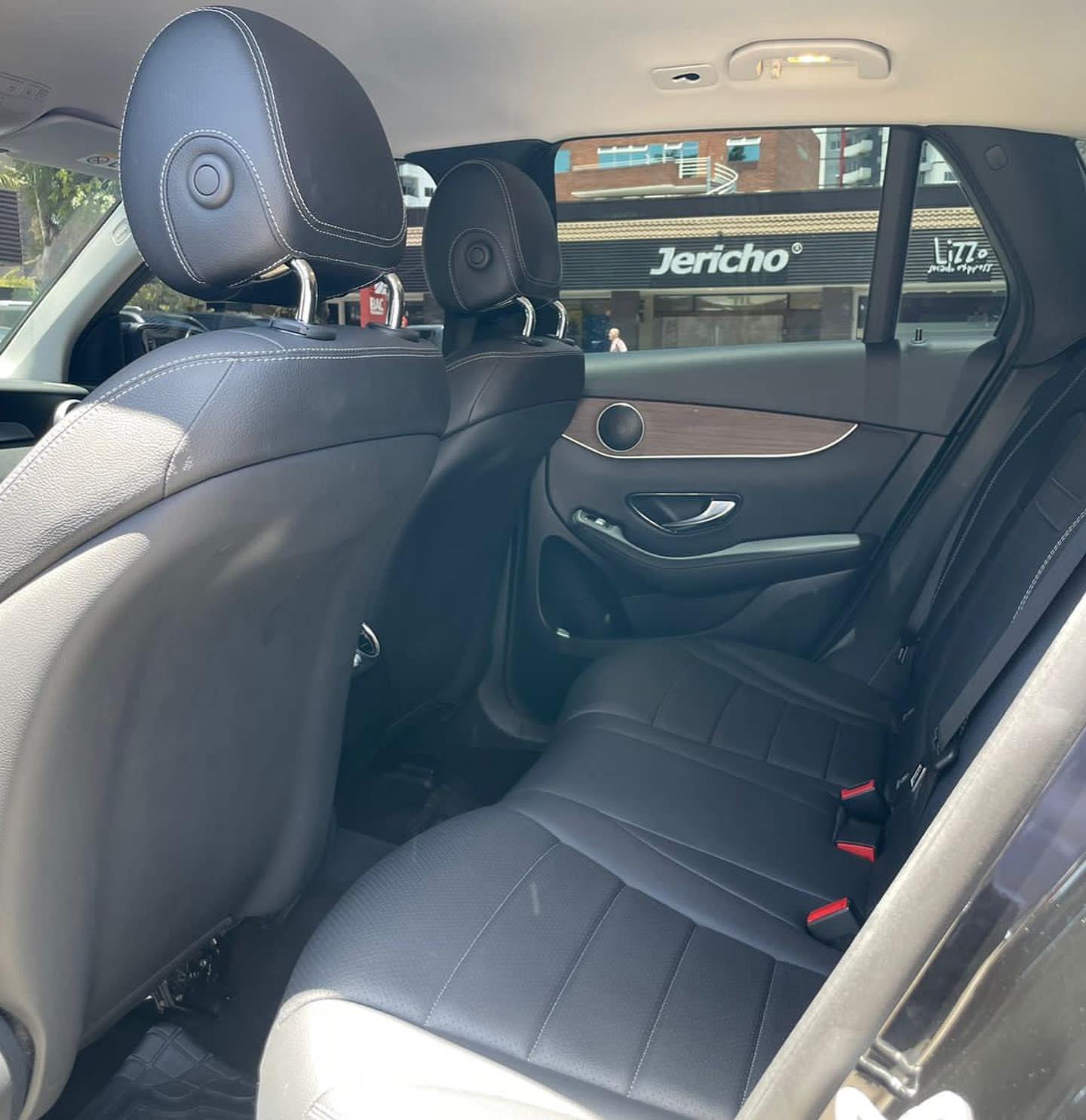 Mercedes benz glc (7)