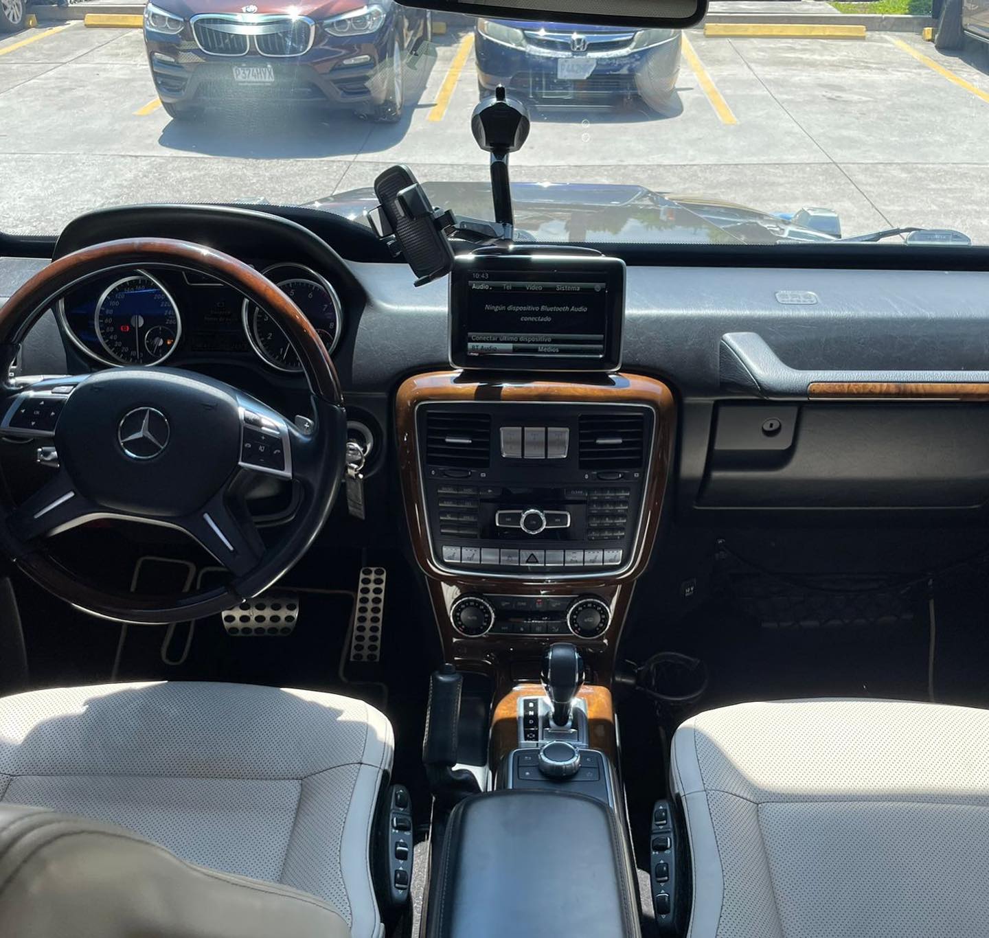MercedesBenzG500 (7)