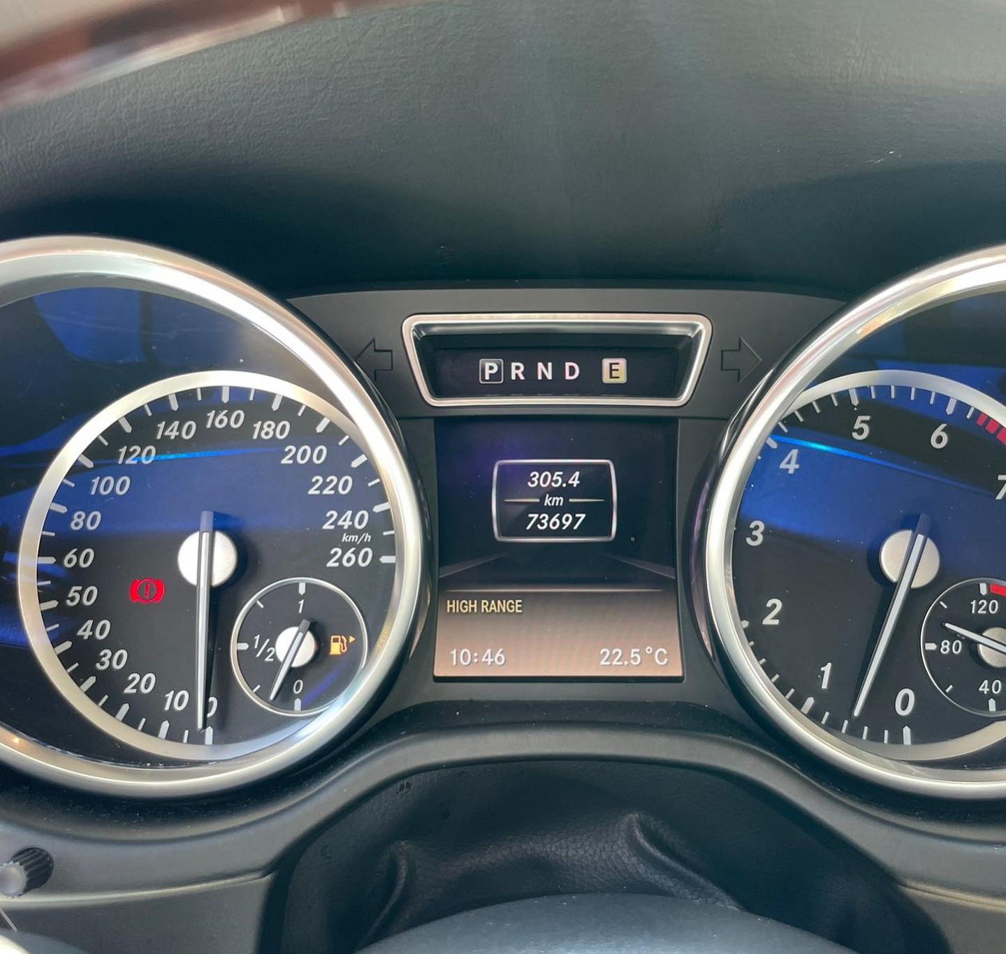 MercedesBenzG500 (8)