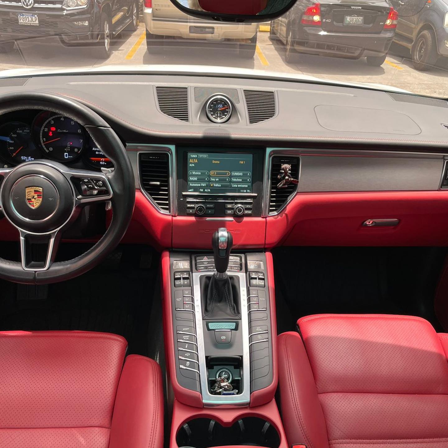 Porsche Macan (6)