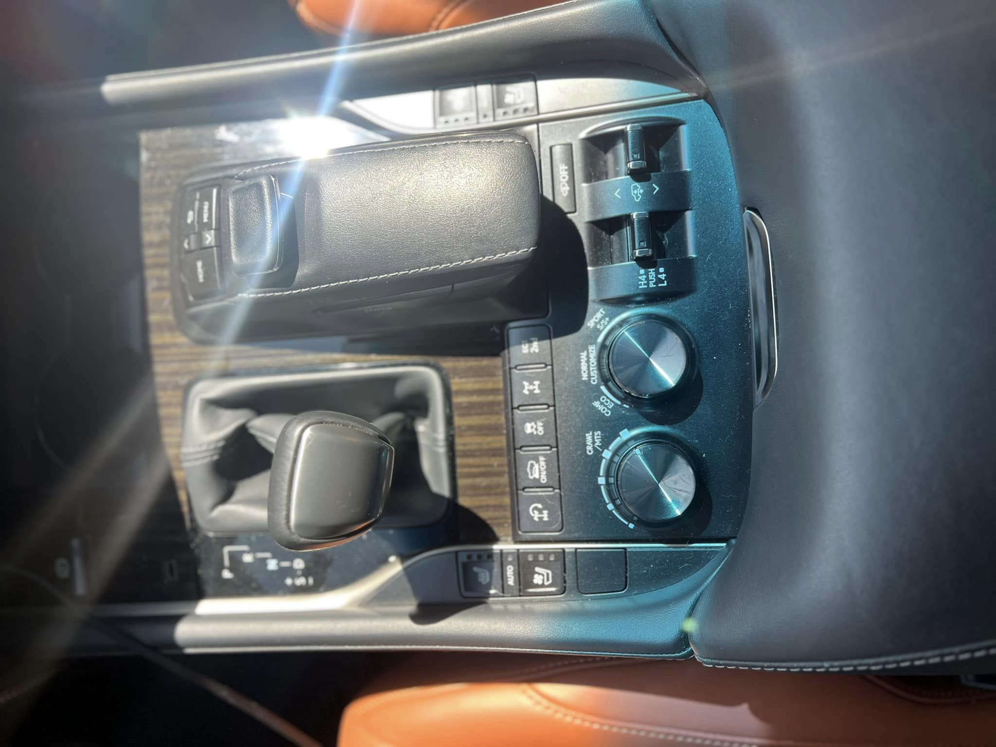 Lexus LX 450 (7)