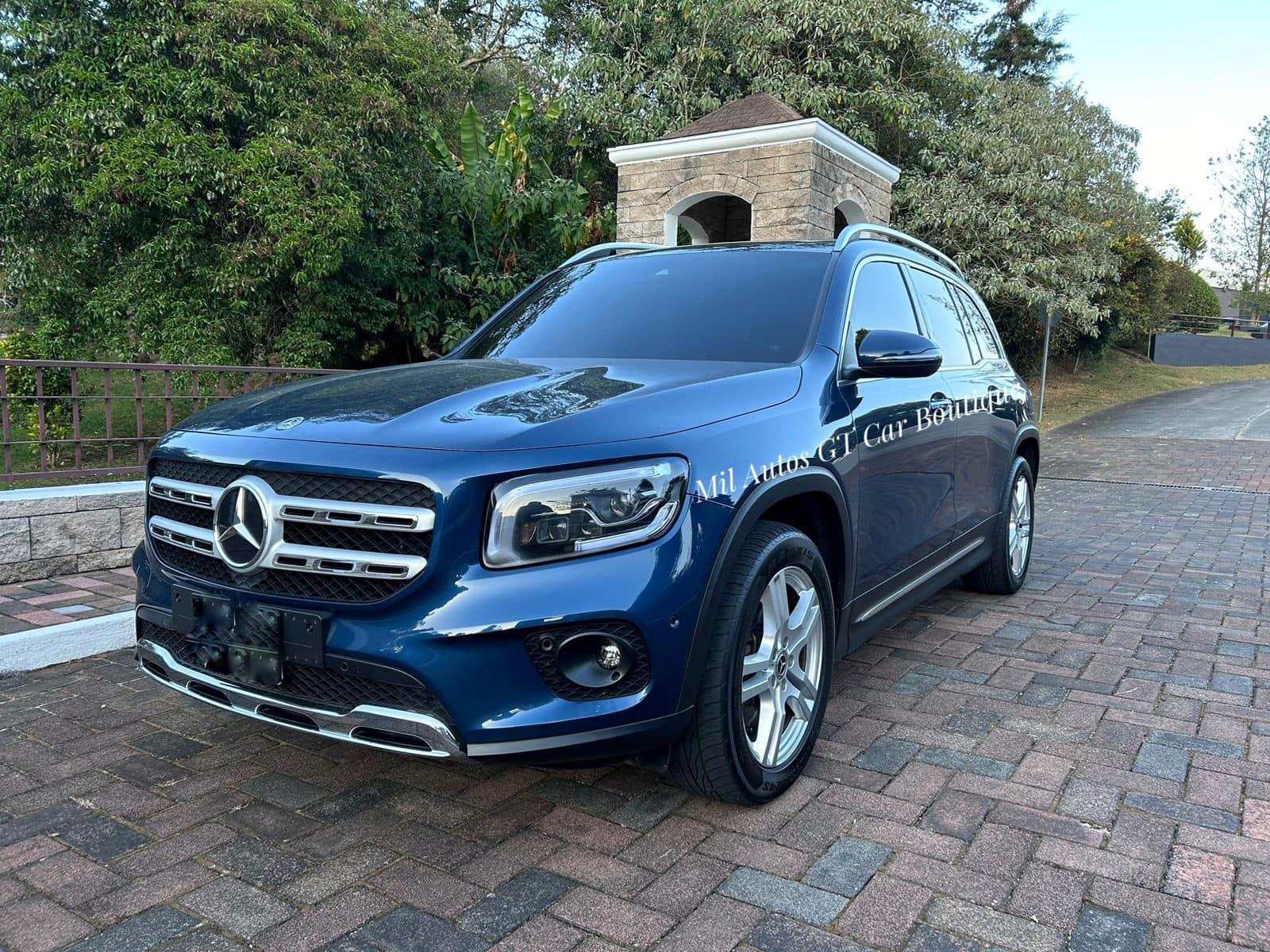 Mercedes Benz GLB