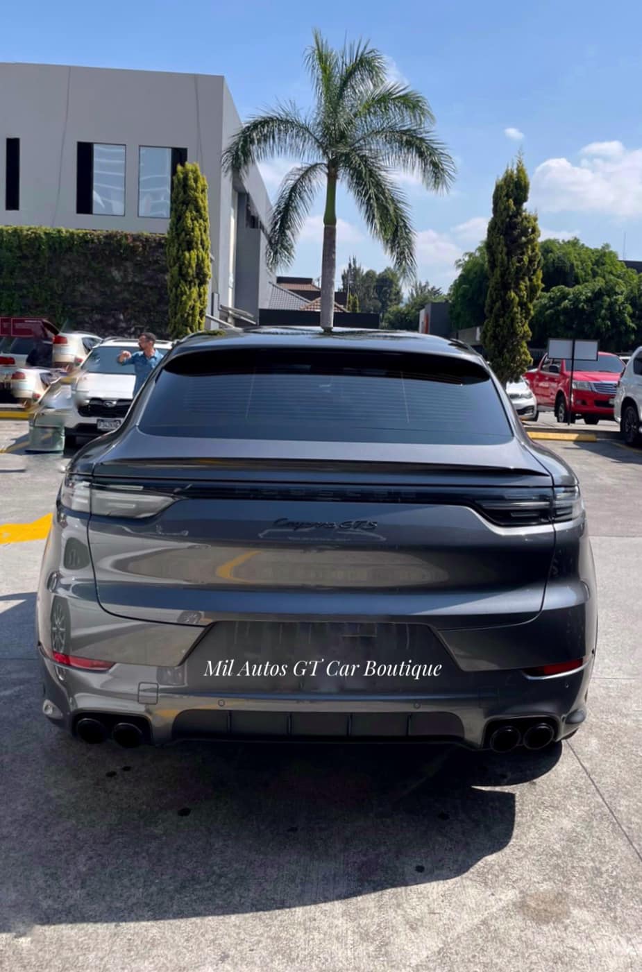 Porsche CAYENNE (5)