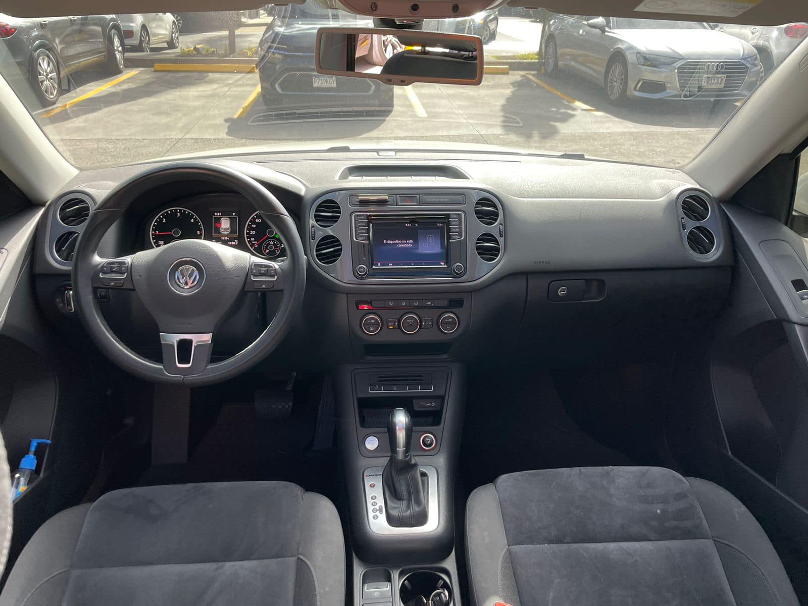 Volkswagen TIGUAN (3)