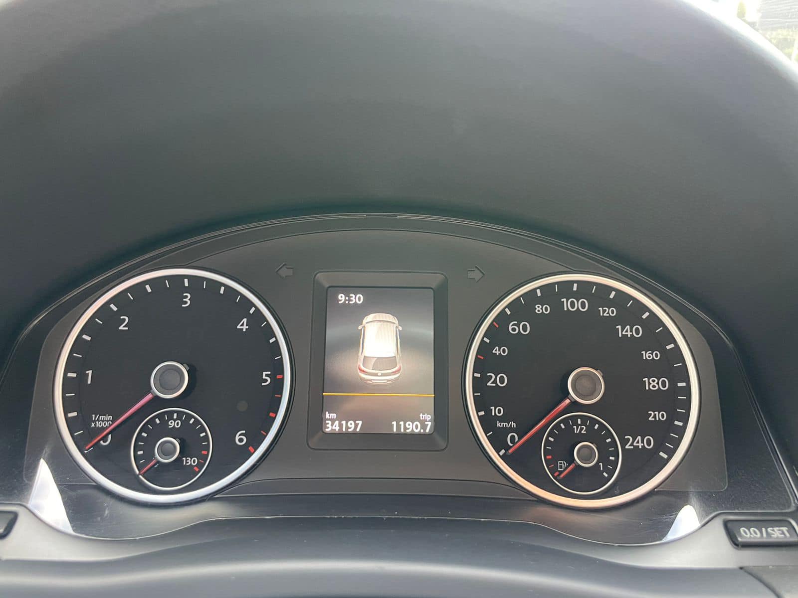 Volkswagen TIGUAN (7)