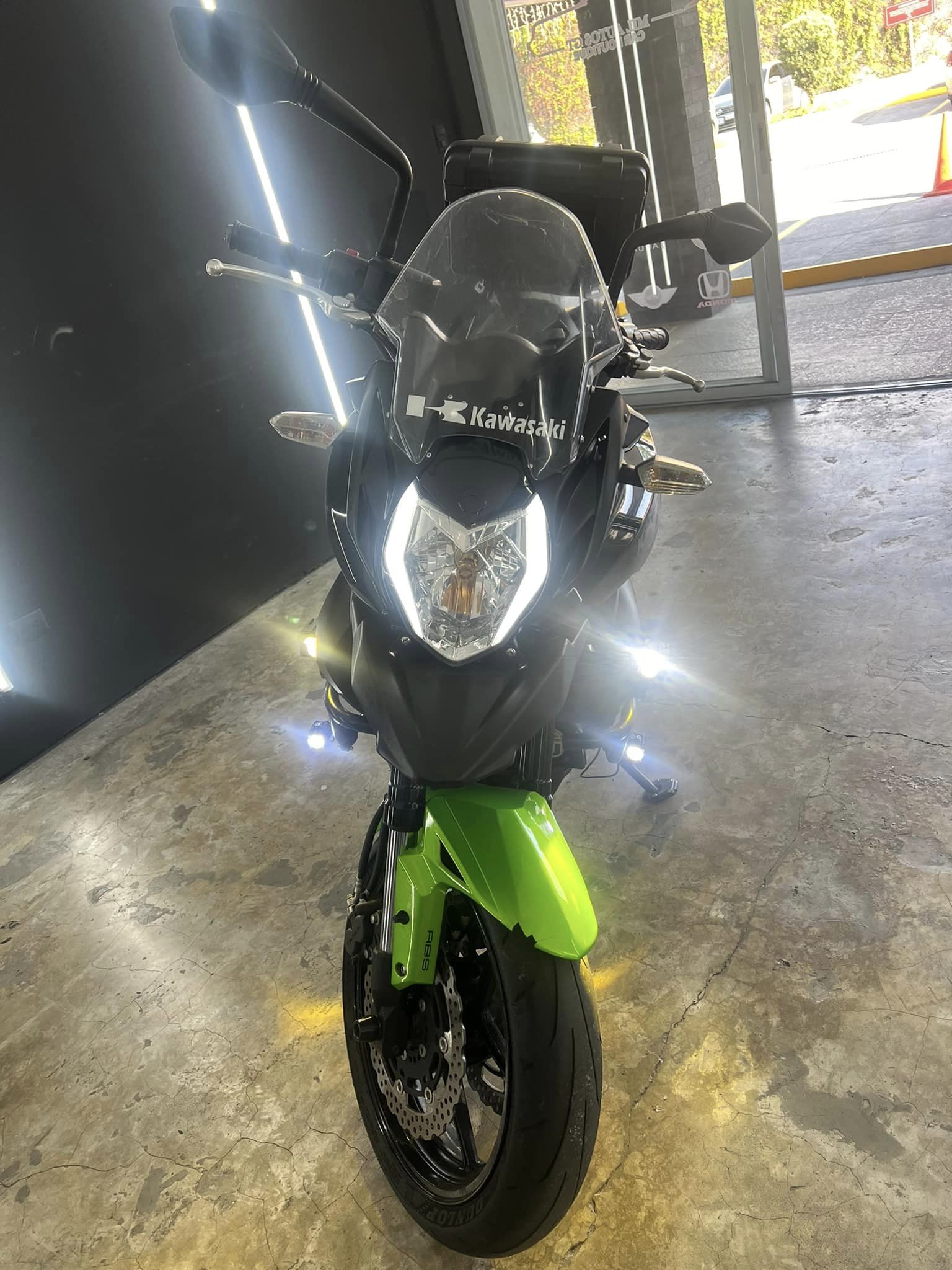 kWASAKI 650 (5)
