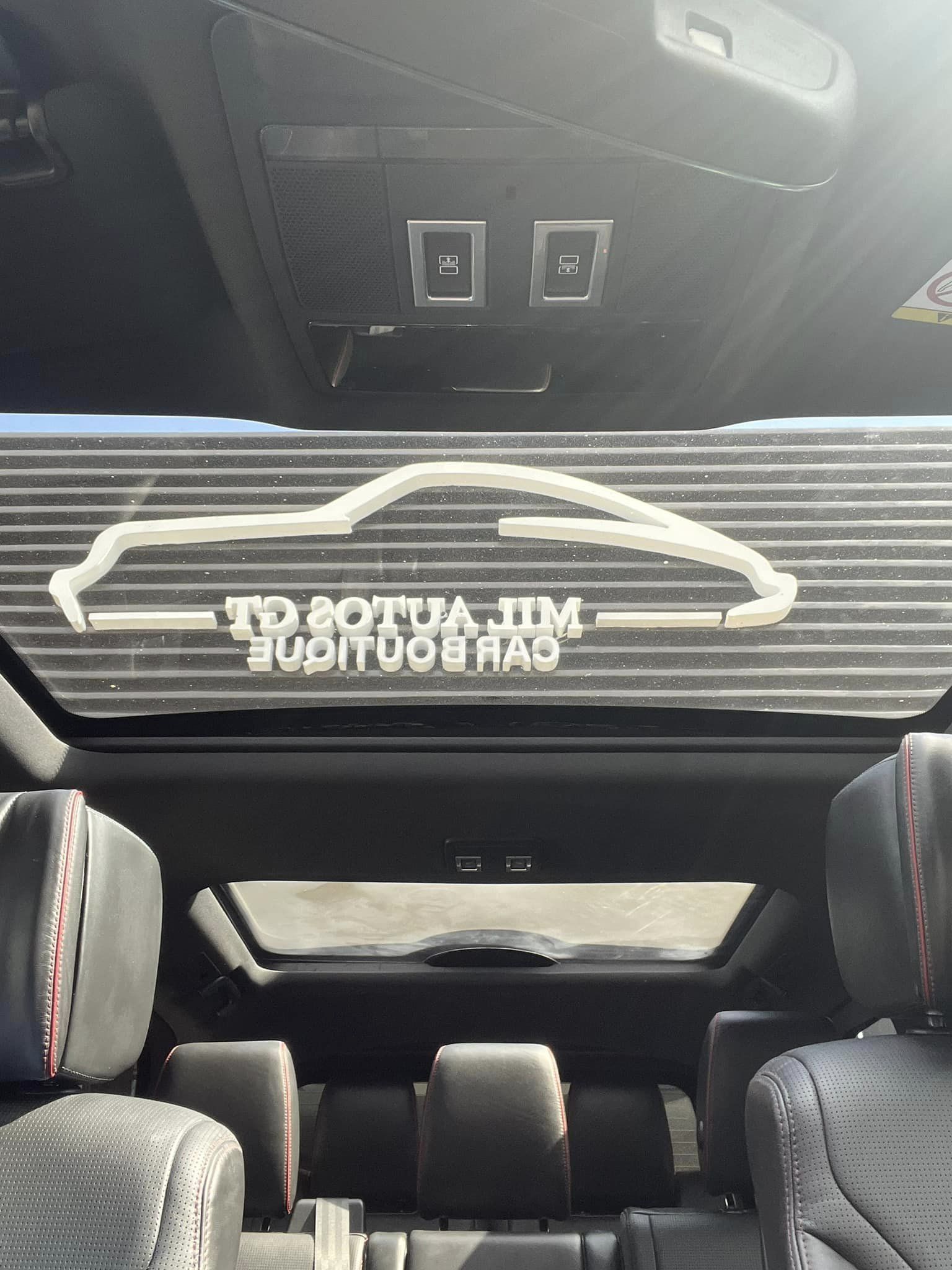 land rover (1)