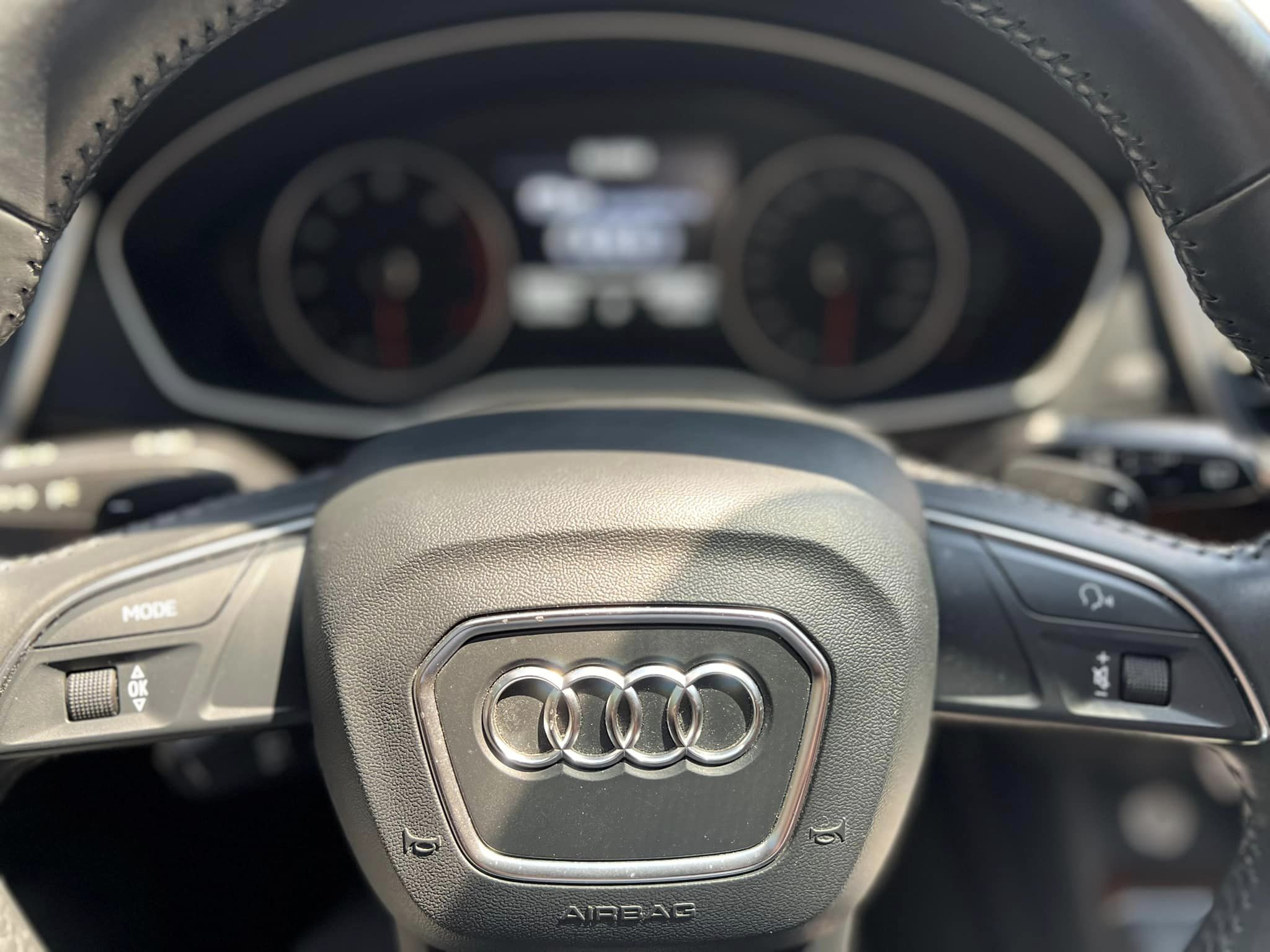 AUDI (7)