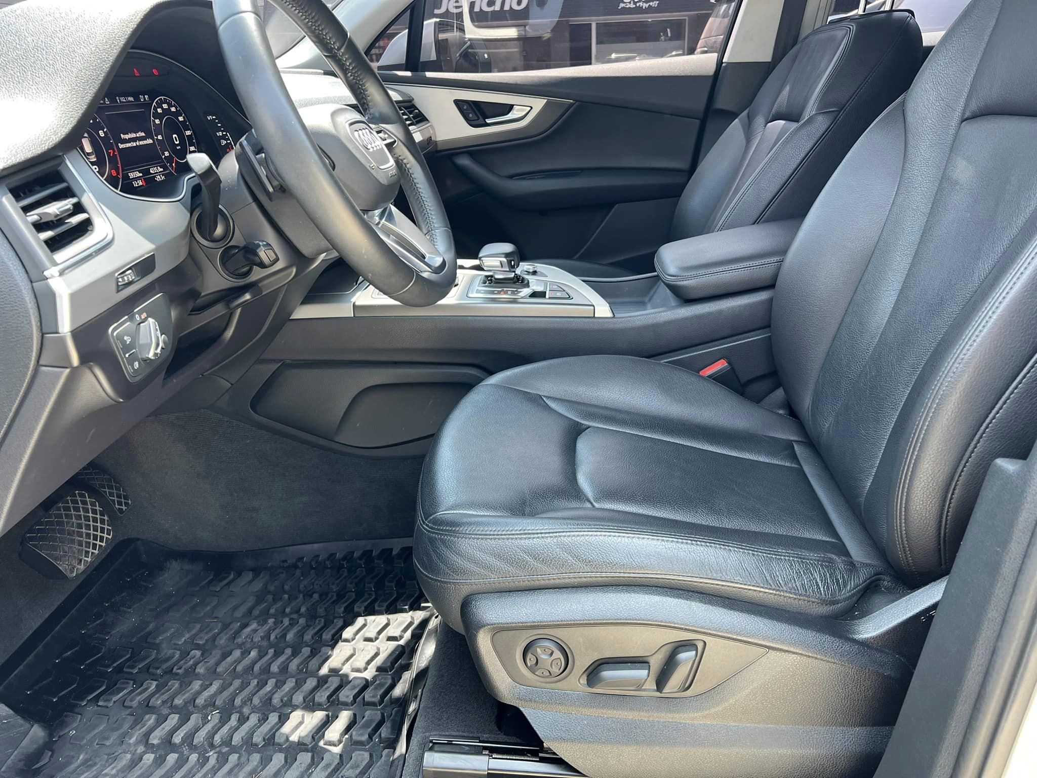 audiq7 (3)