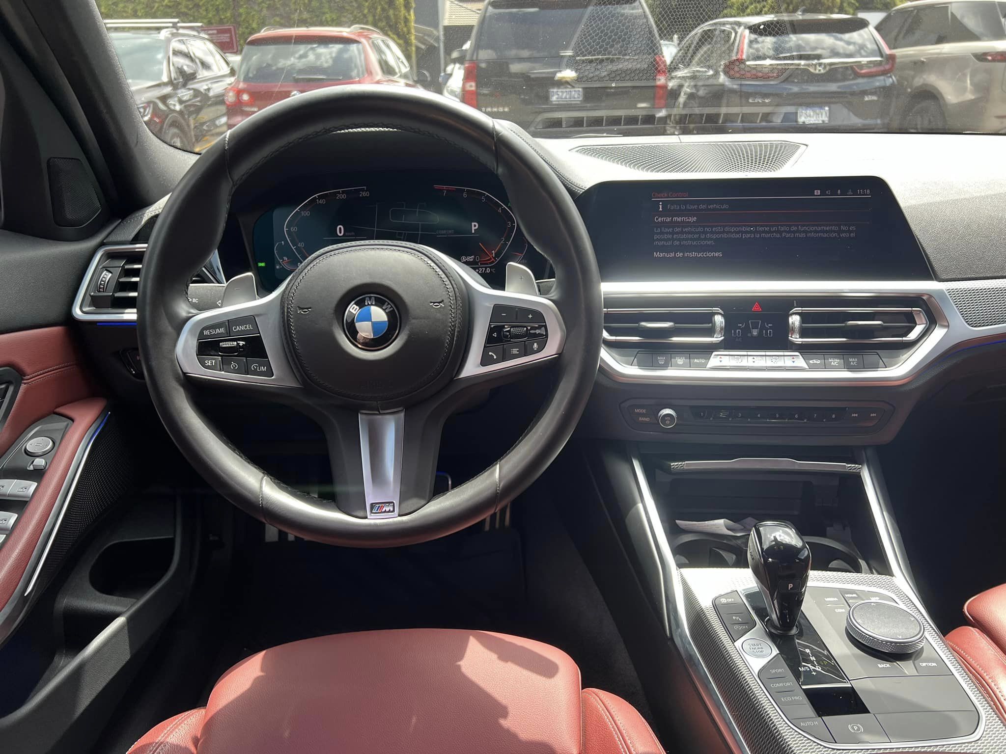 BMW 330i (5)