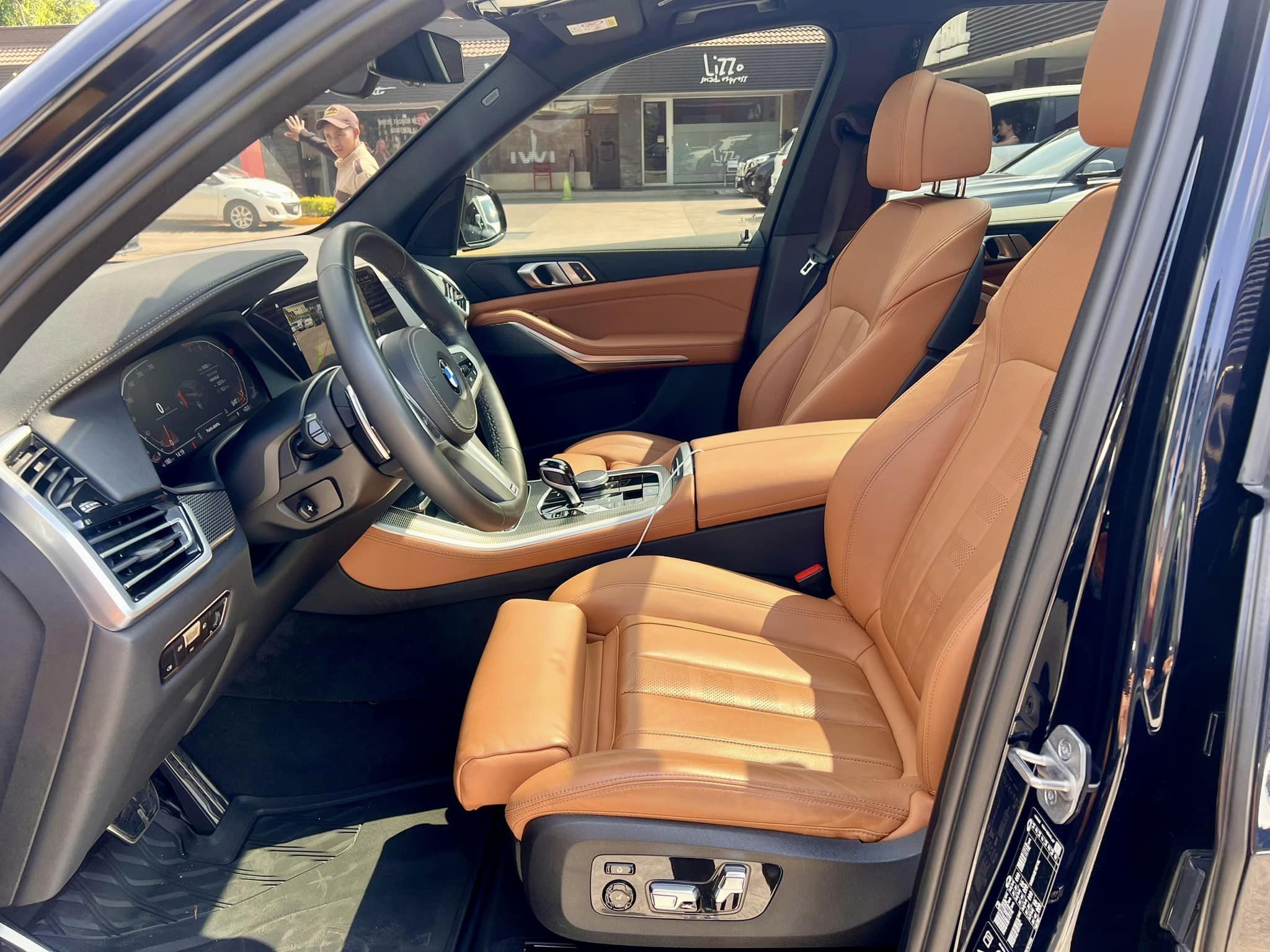 BMW X5 40i (12)