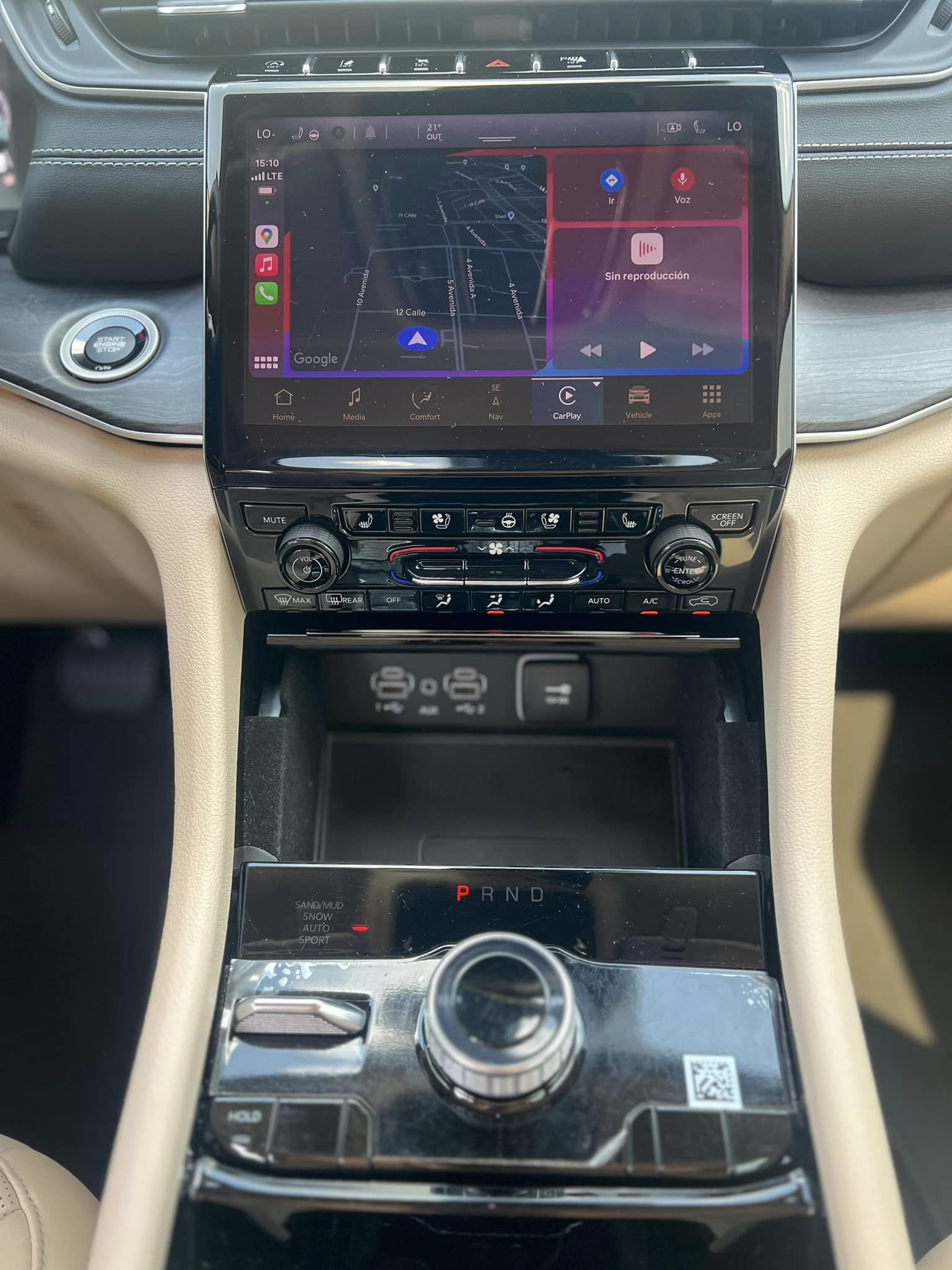 Jeep Grand Cherokee (3)