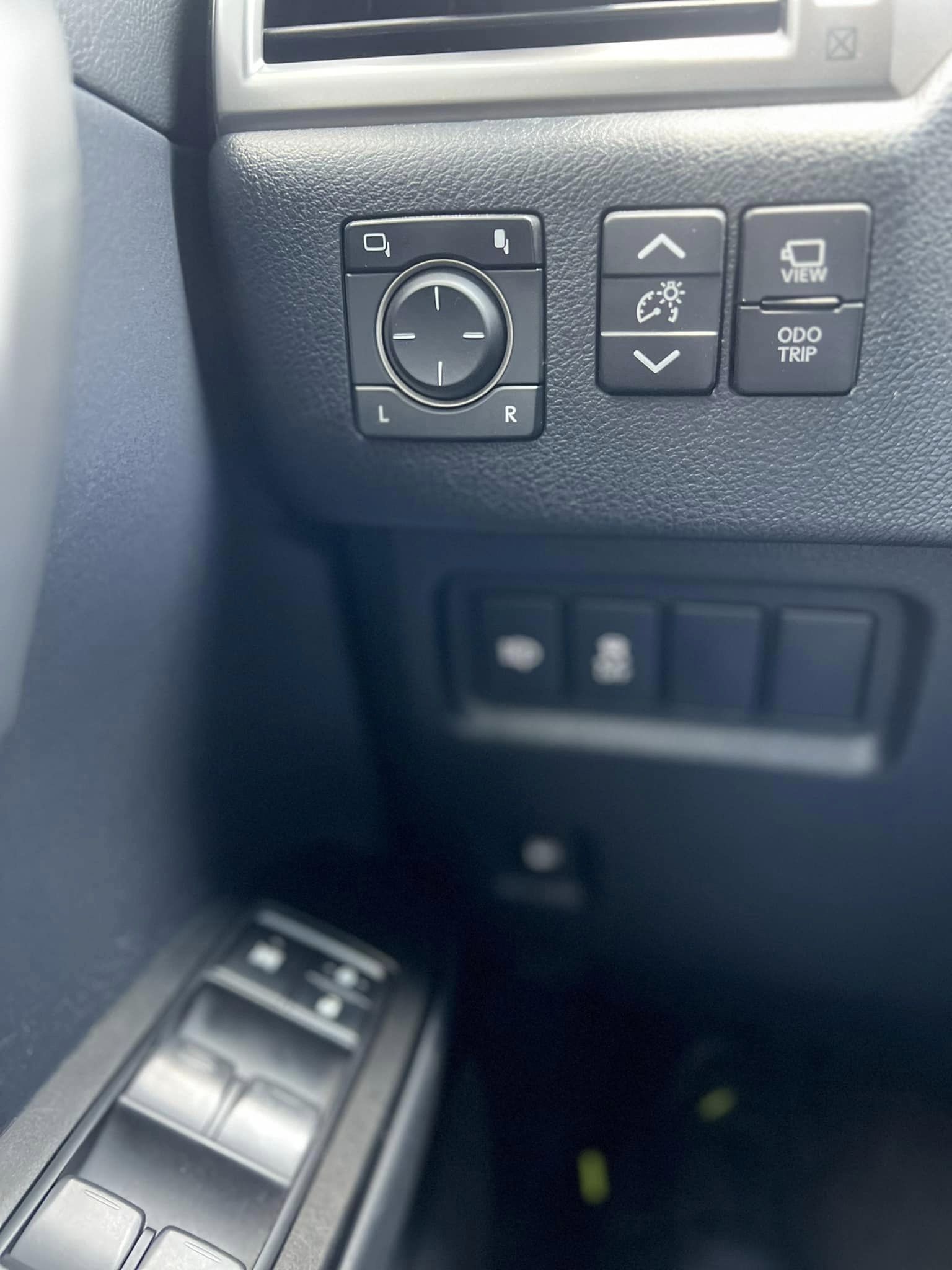 LexusGX (9)