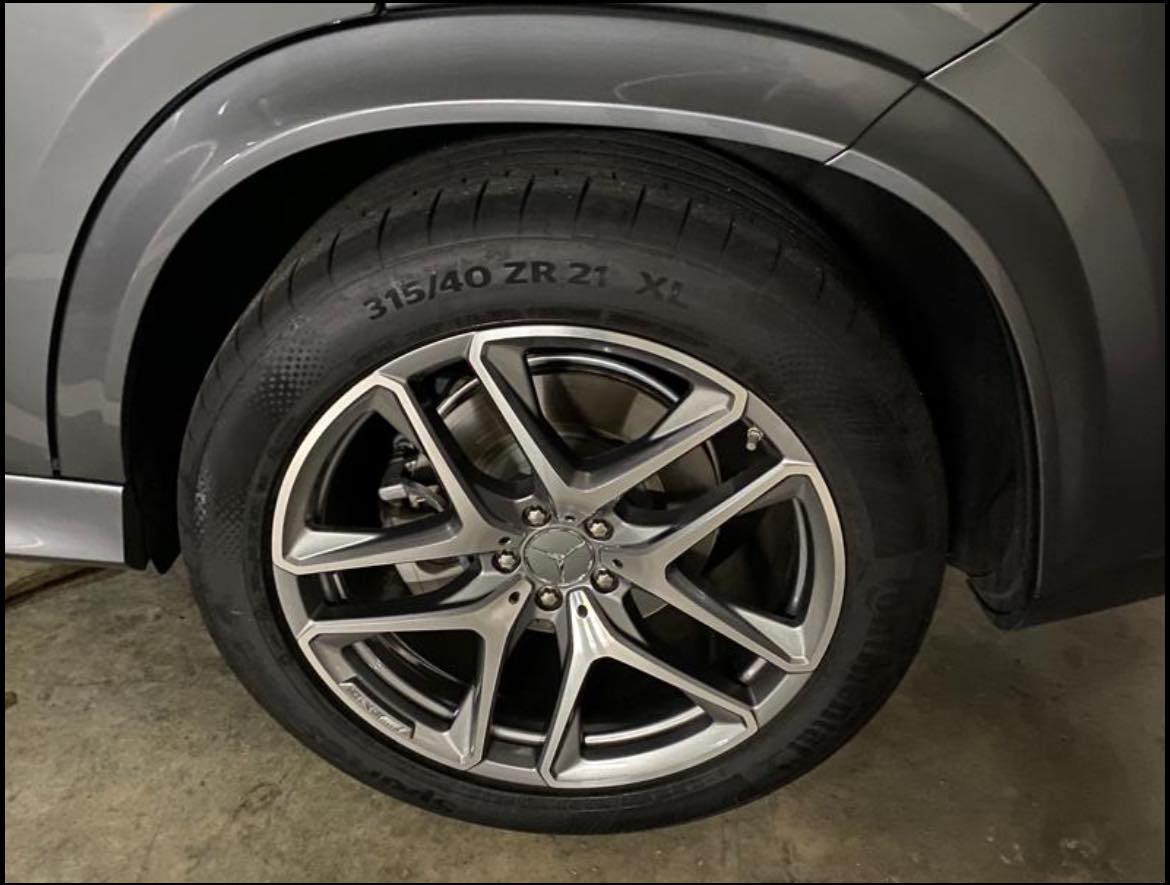 Mercedes AMG (1)