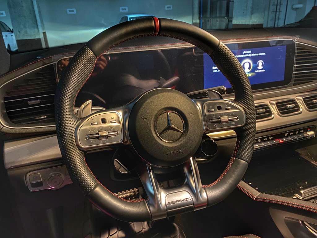 Mercedes AMG (3)
