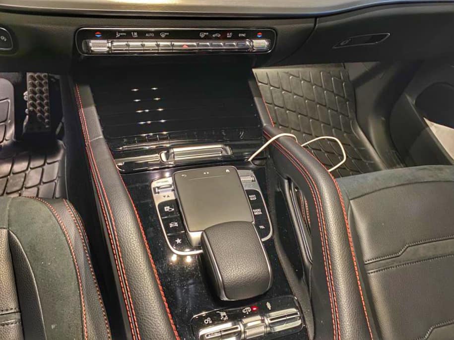 Mercedes AMG (8)