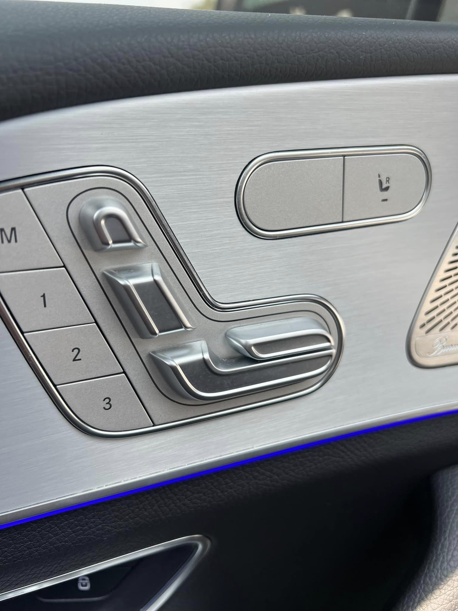 MercedesBenz (11)