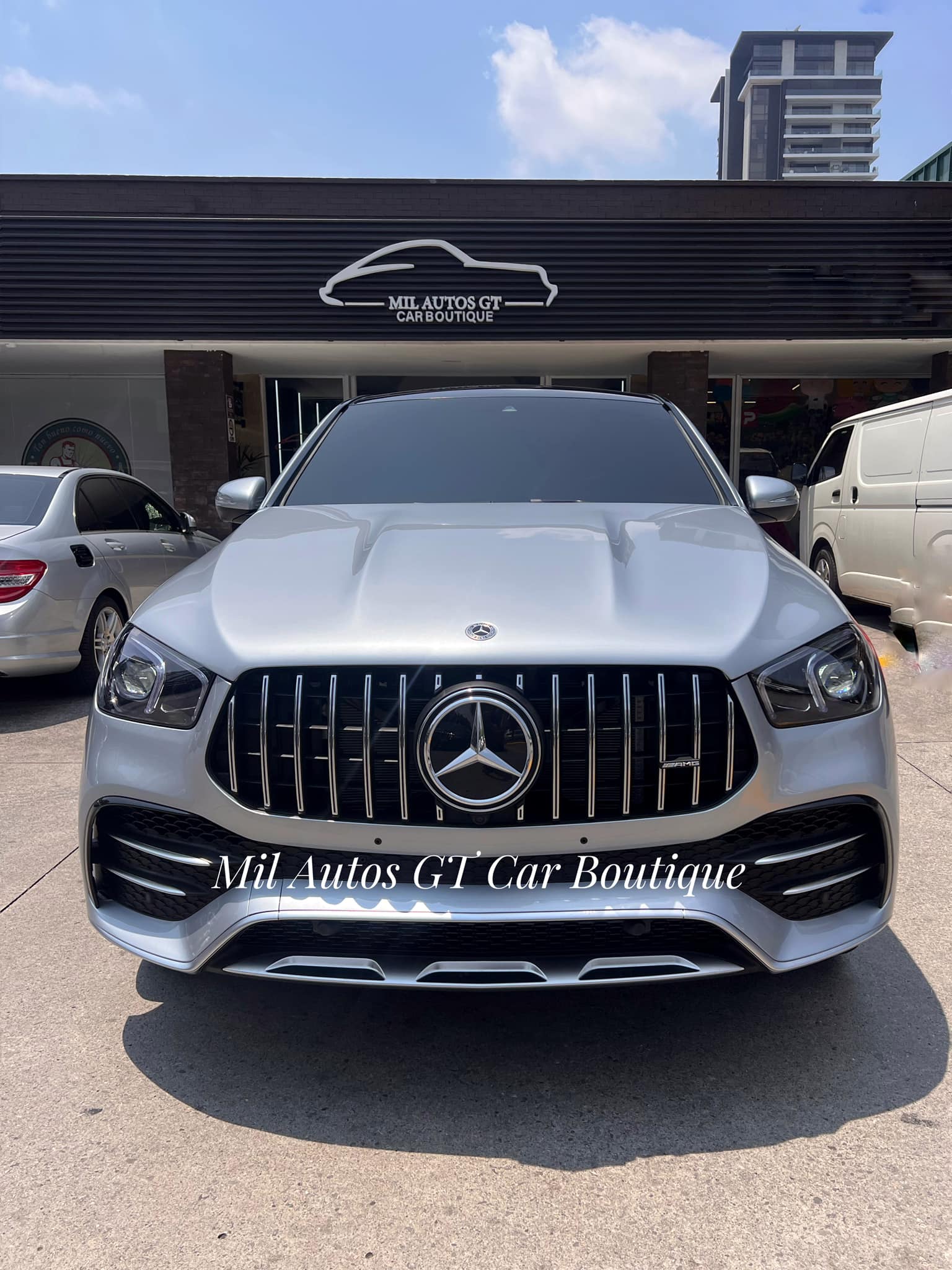 MercedesBenz (5)