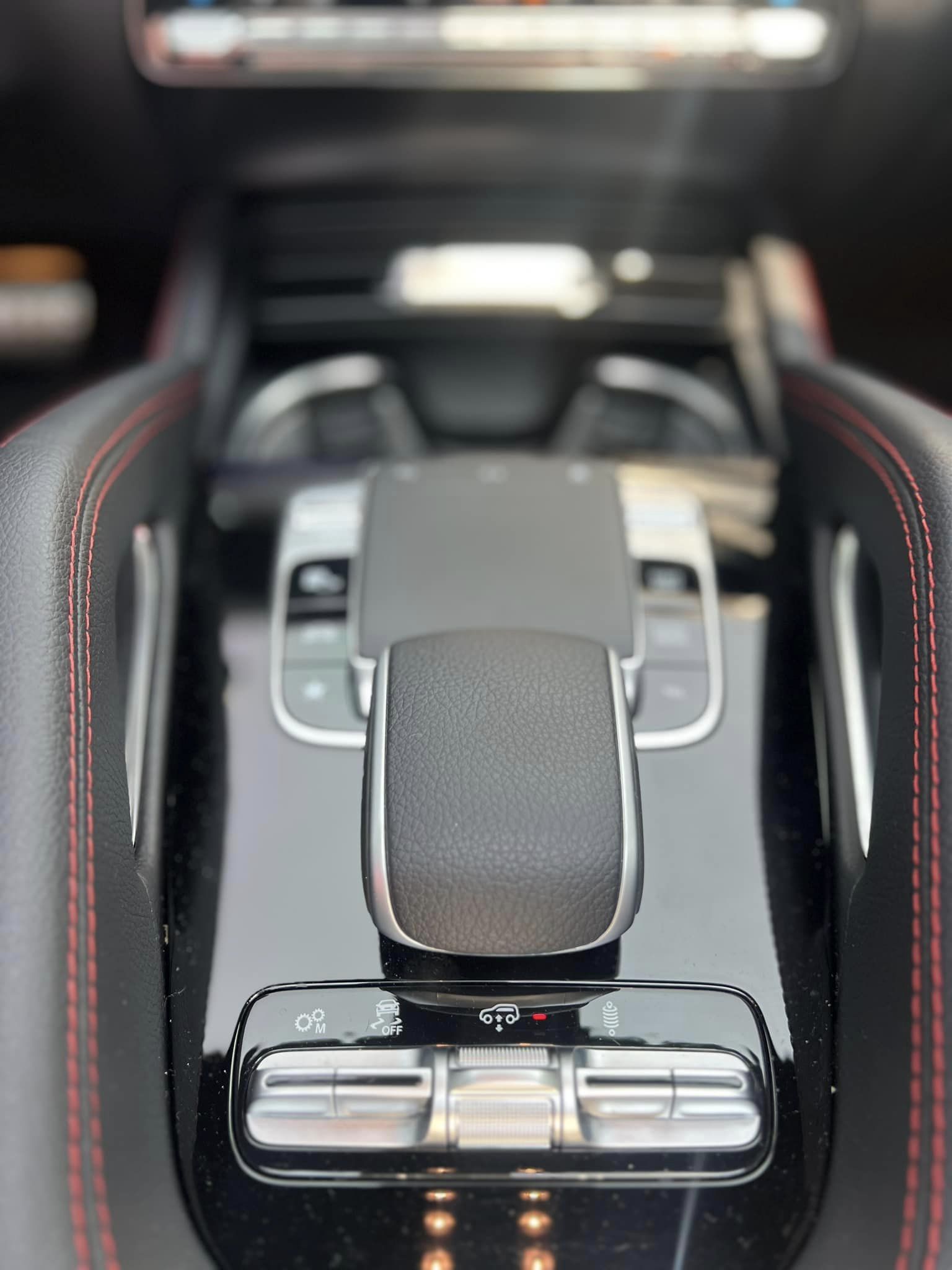 MercedesBenz (8)