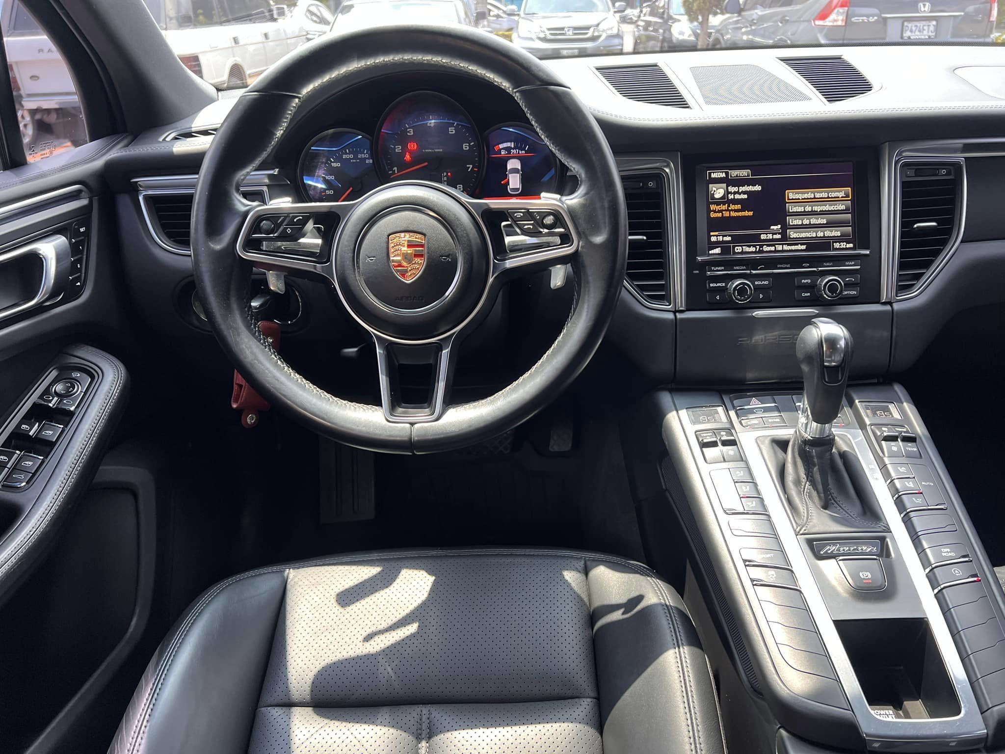 Porsche Macan (4)