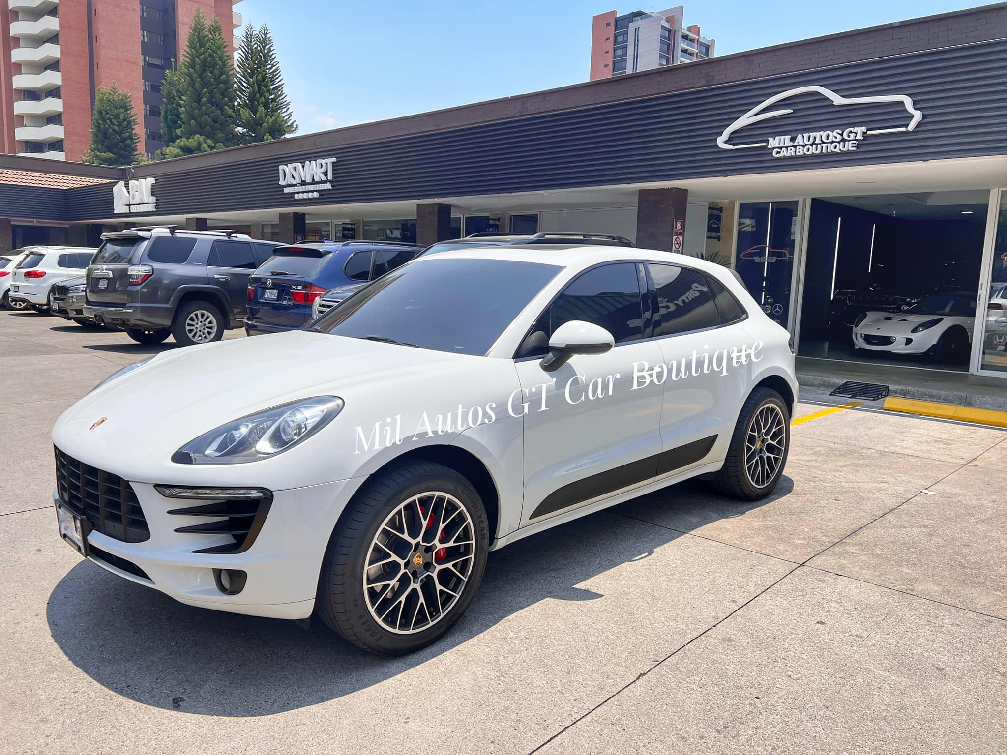 Porsche Macan S