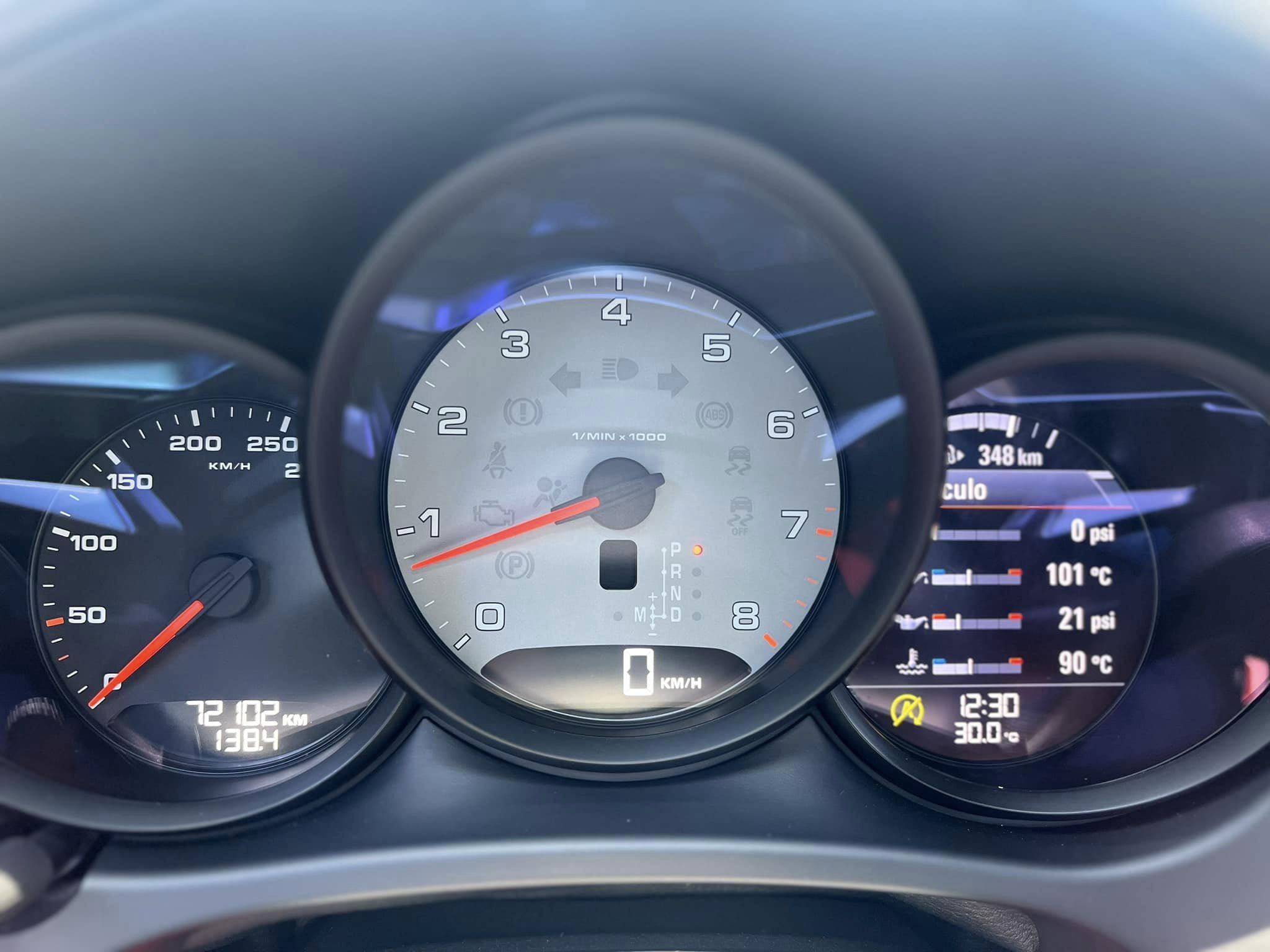 Porsche Macan s (9)