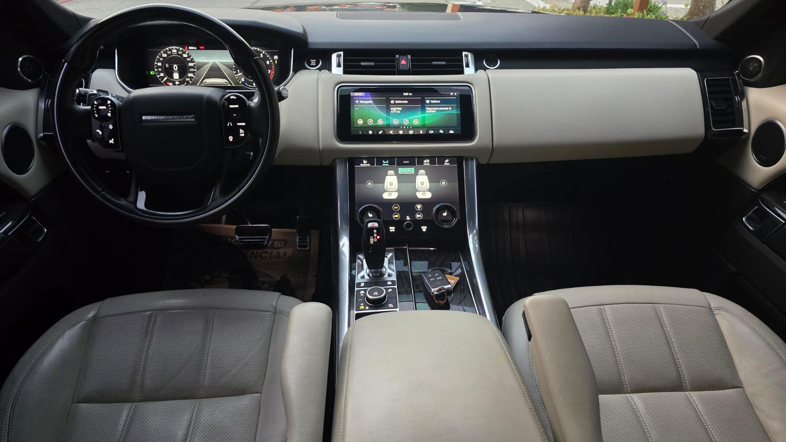 Range Rover (2)