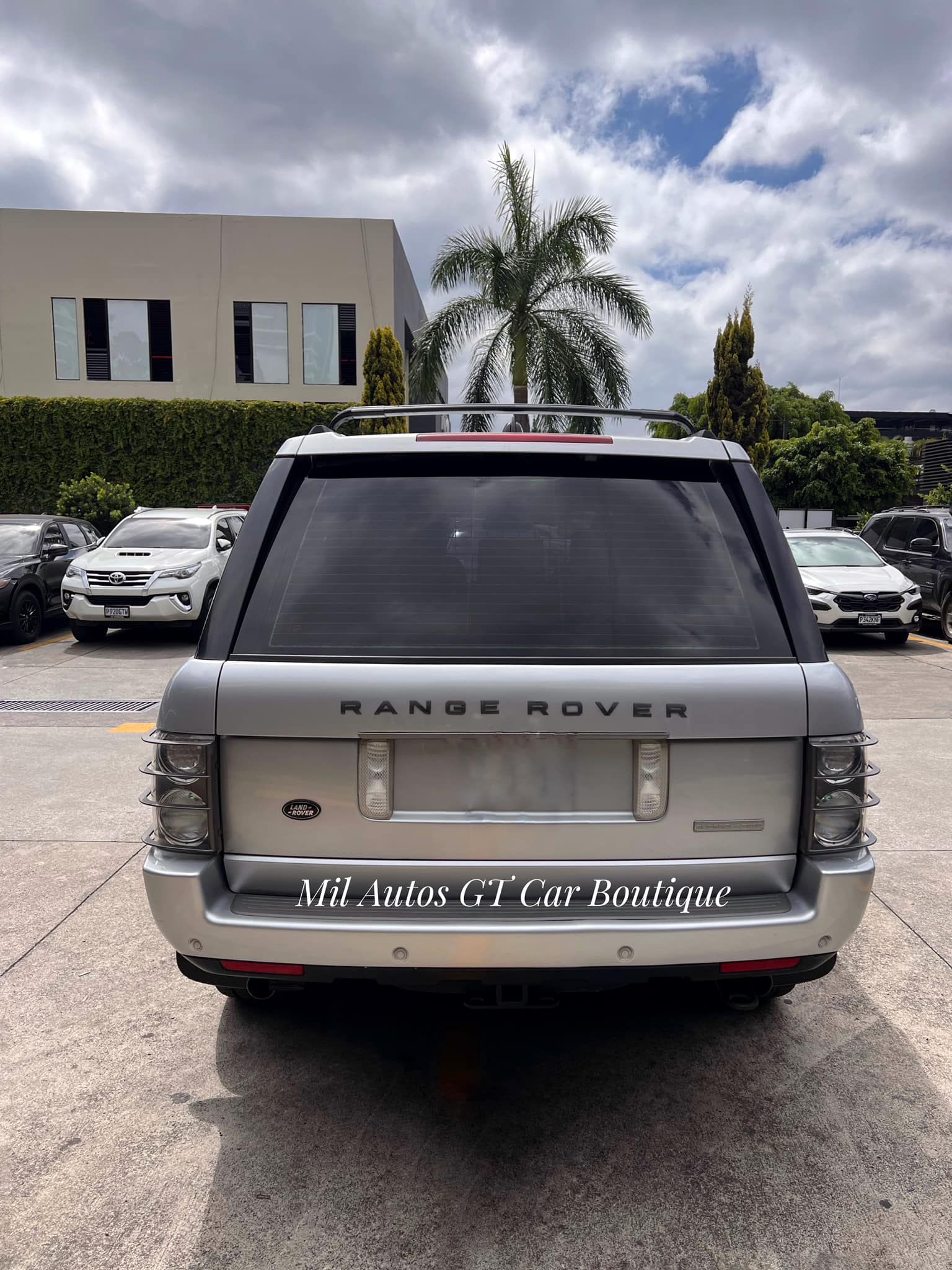 Range Rover (2)