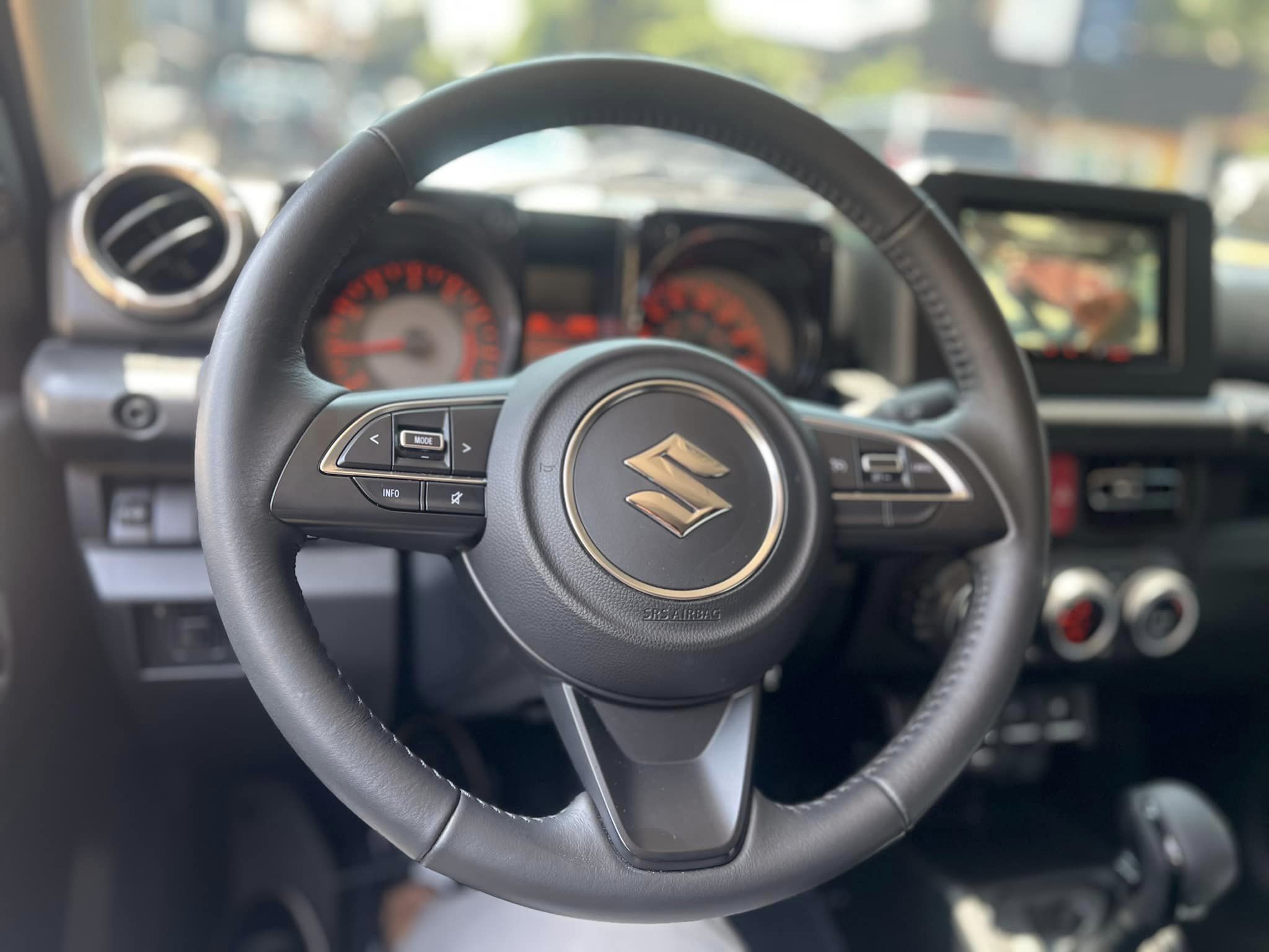 Suzuki Jimmy (5)