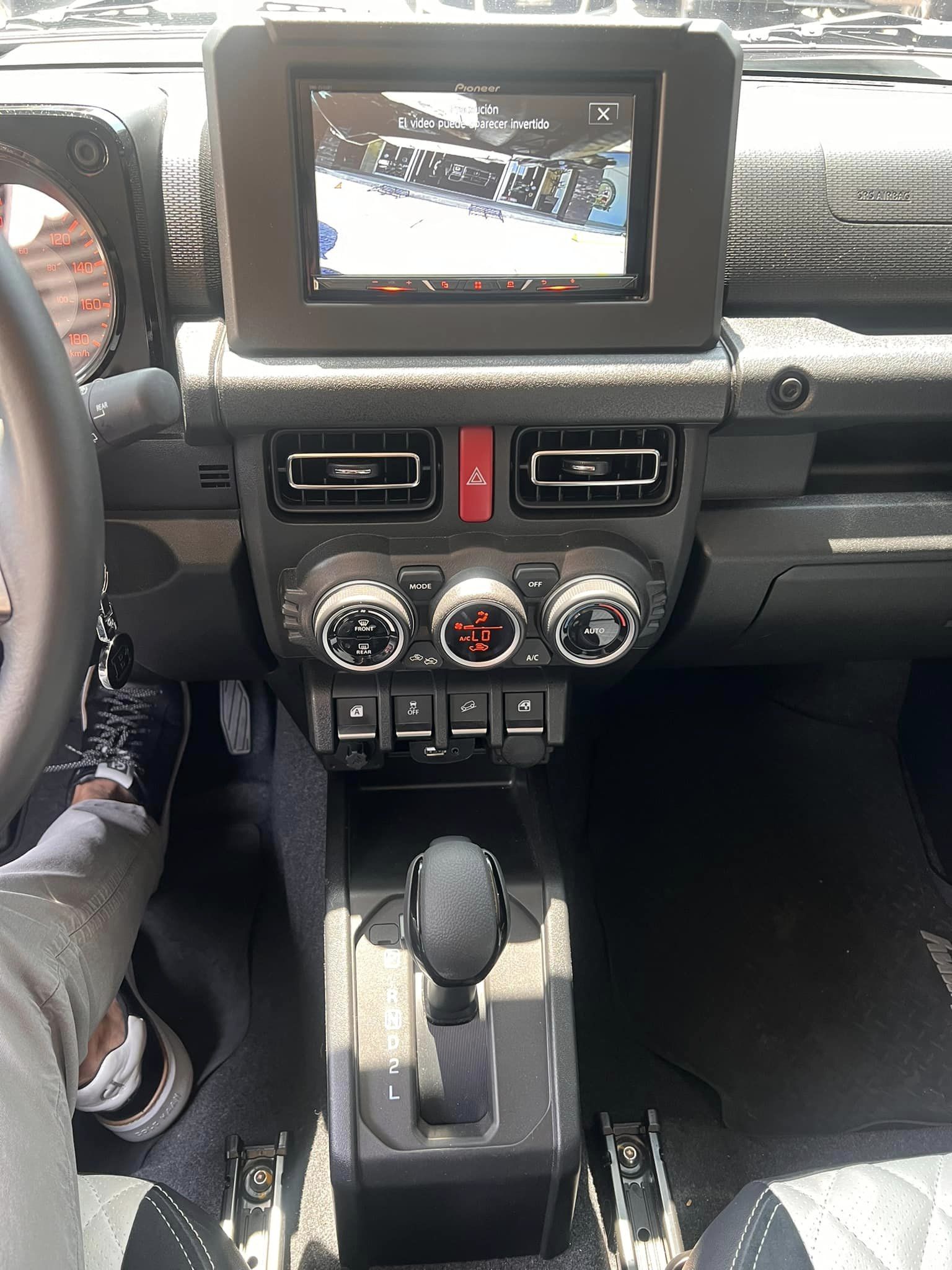 Suzuki Jimmy (6)