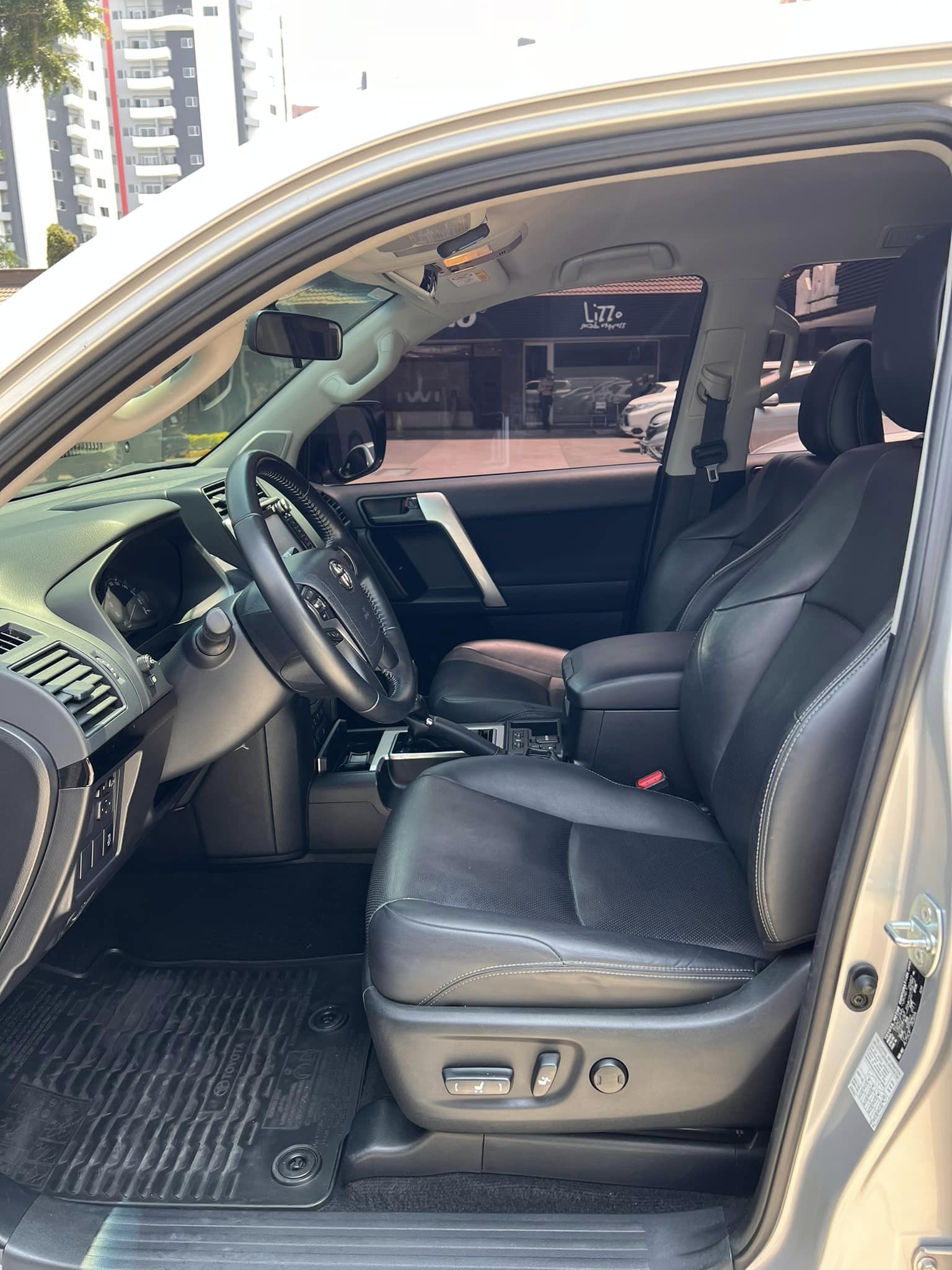 Toyota Prado TXL (5)