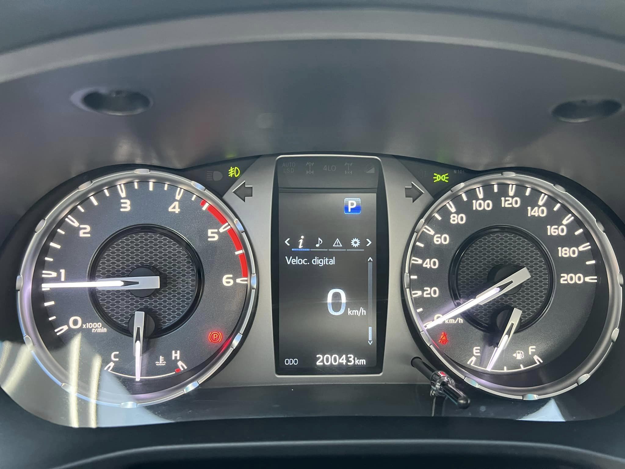 hilux (2)