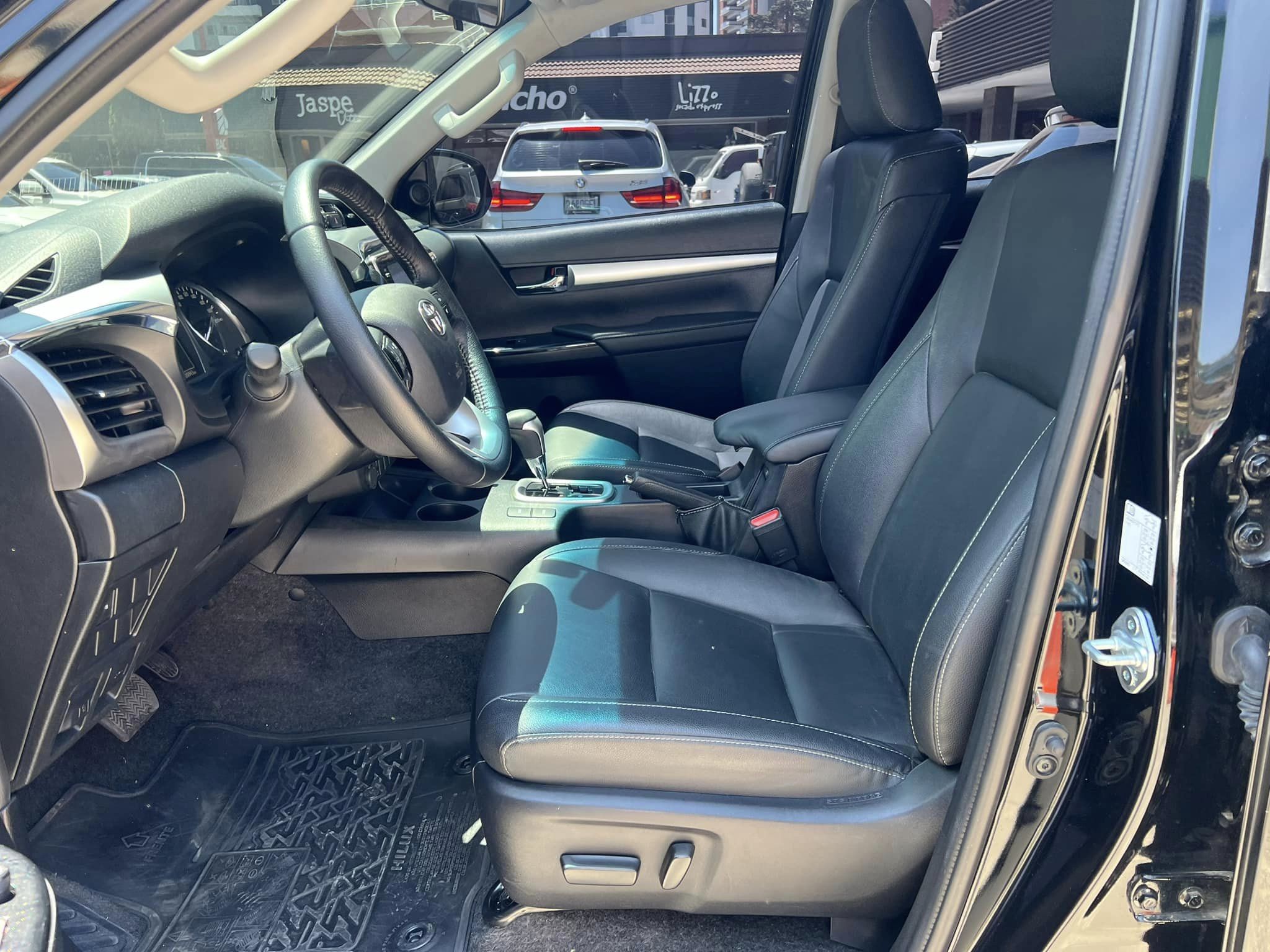 hilux (3)