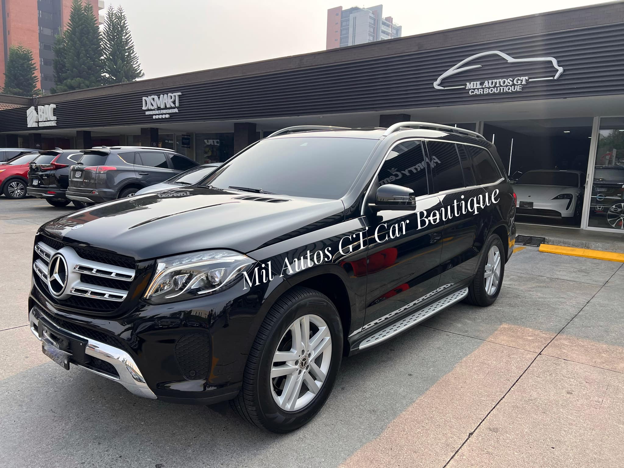 Mercedes Benz GLS 400